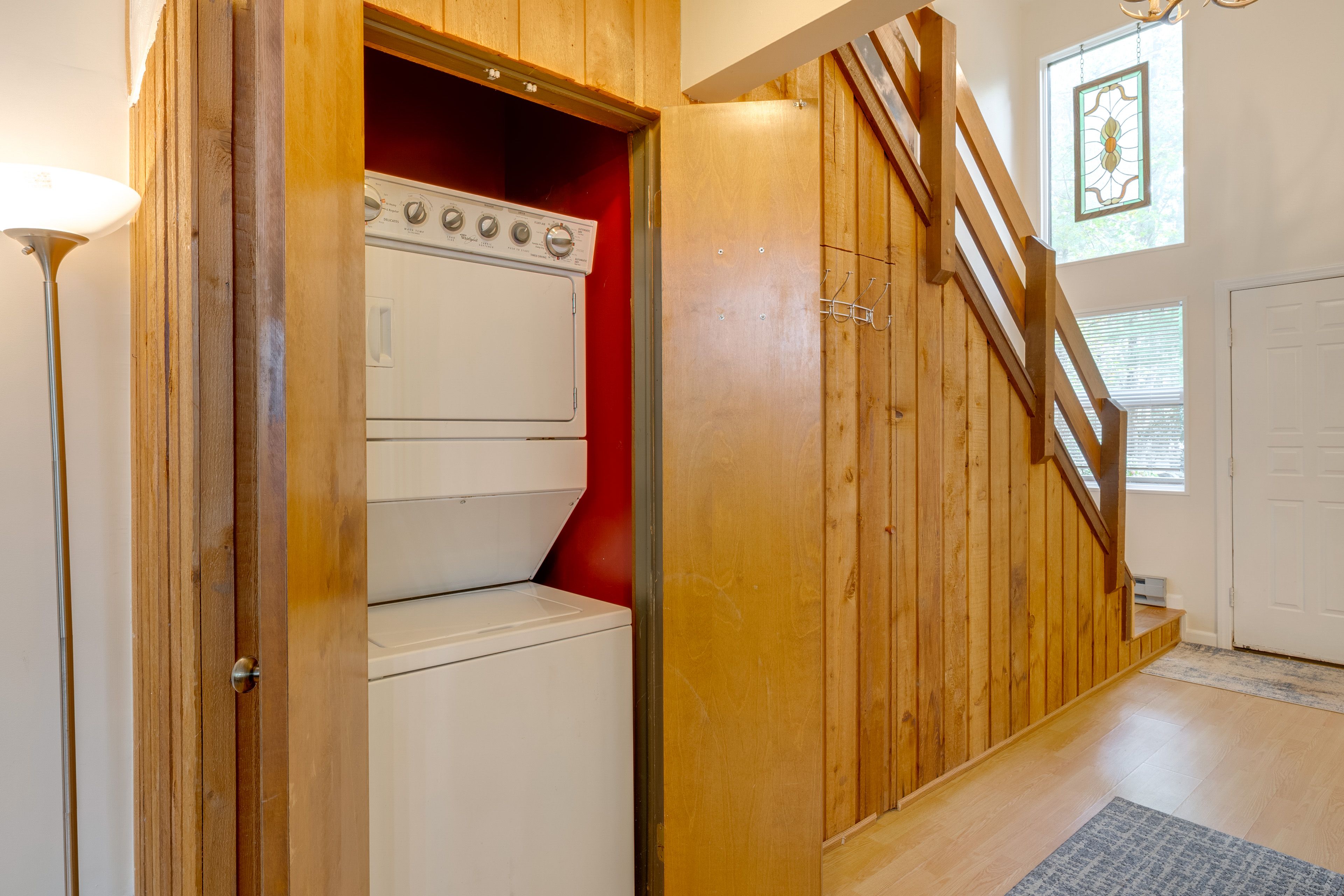 Hallway | Laundry Machines