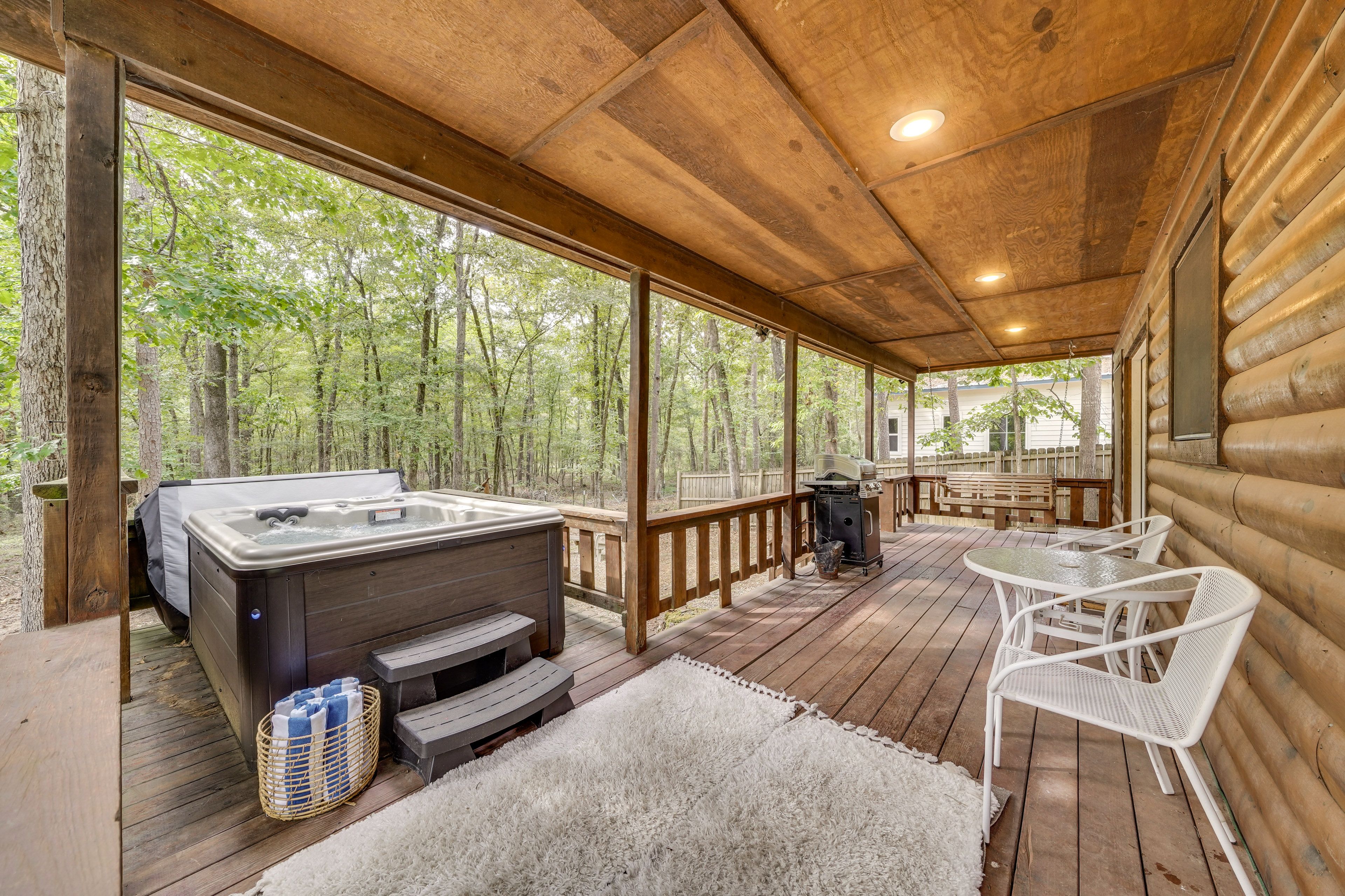 Deck | Private Hot Tub