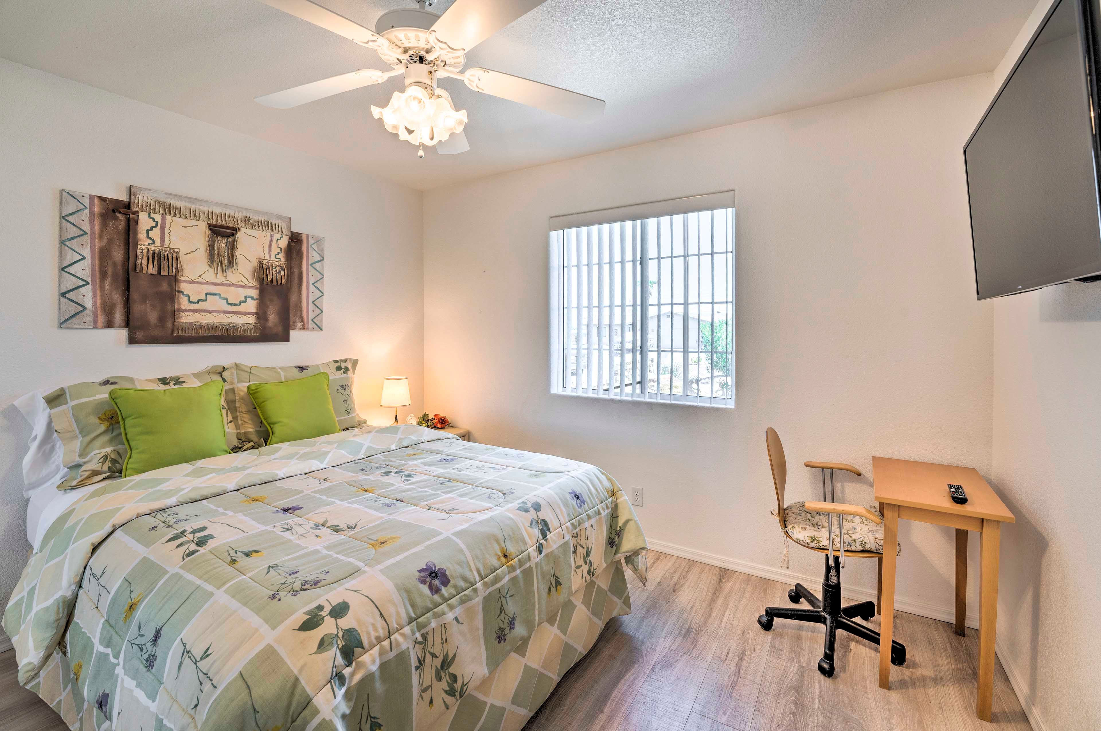 Bedroom 2 | Queen Bed | Smart TV w/ Cable