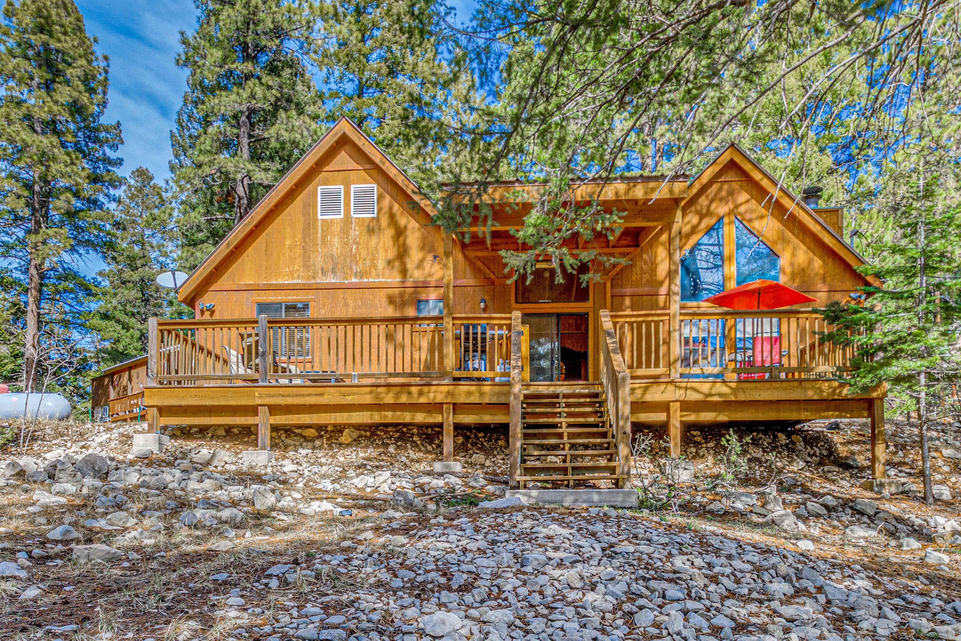 Cloudcroft Vacation Rental | 3BR | 2BA | Single Story | 1,262 Sq Ft