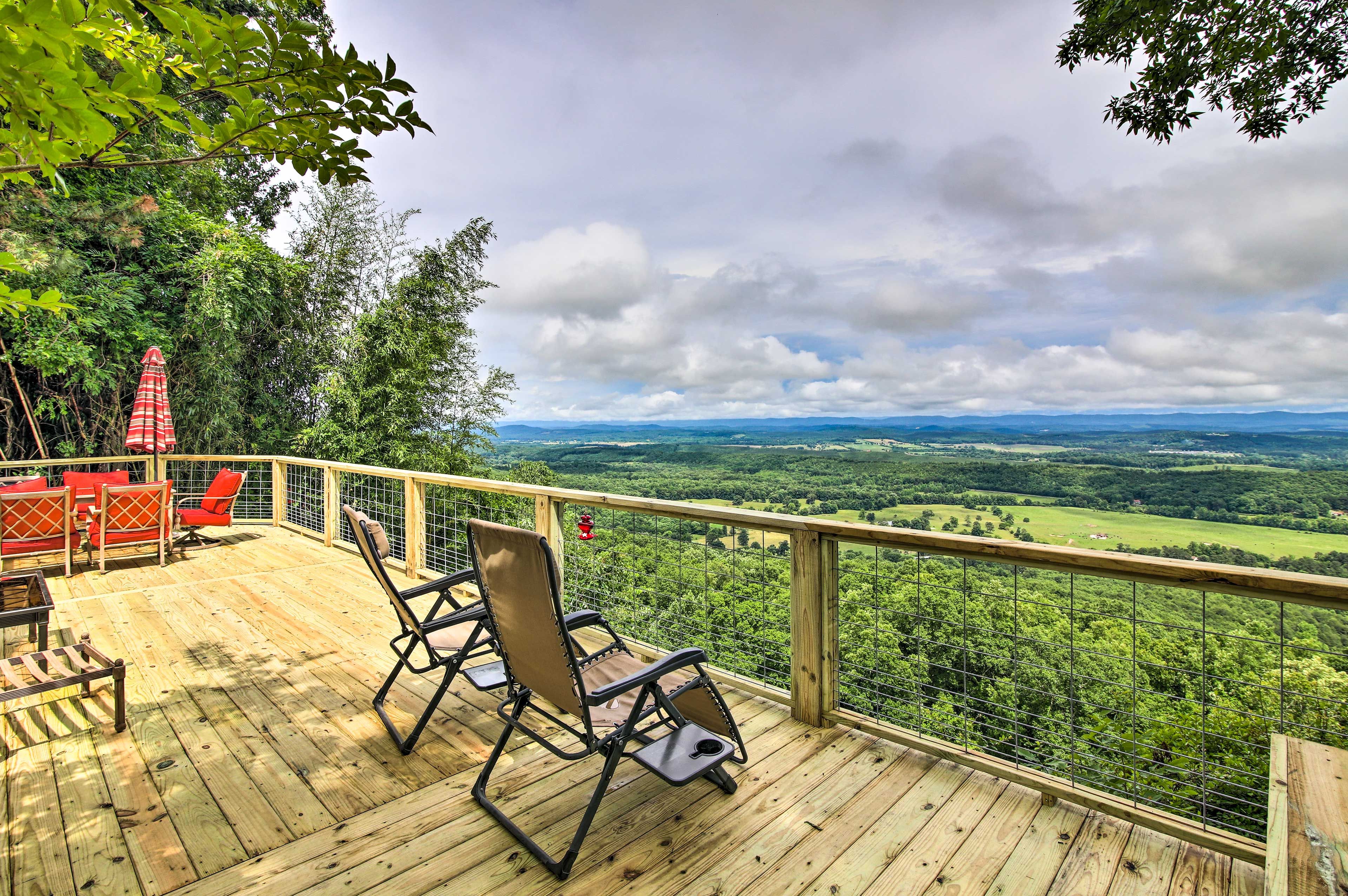 Private Deck