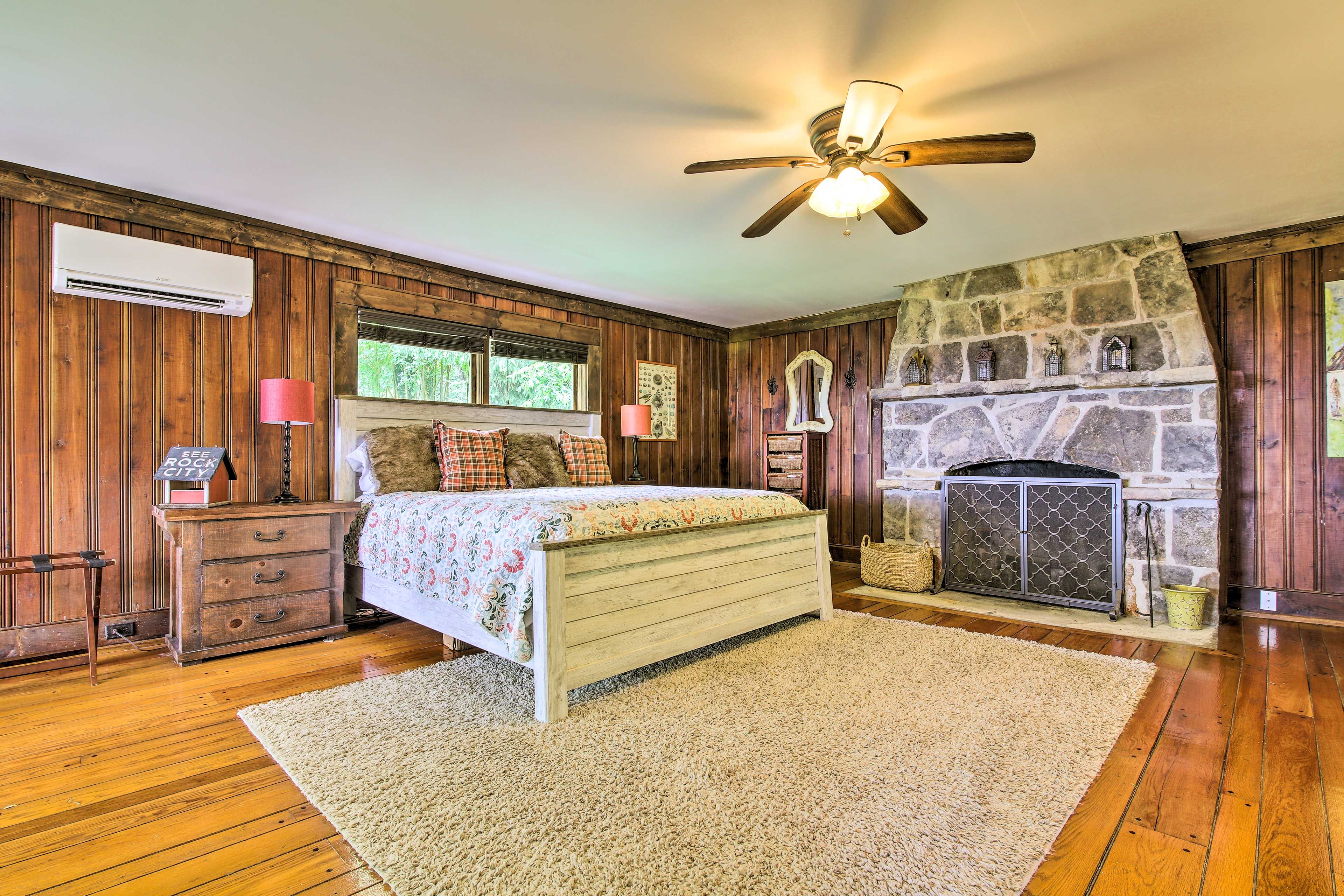 Guest House | Bedroom 3 | King Bed