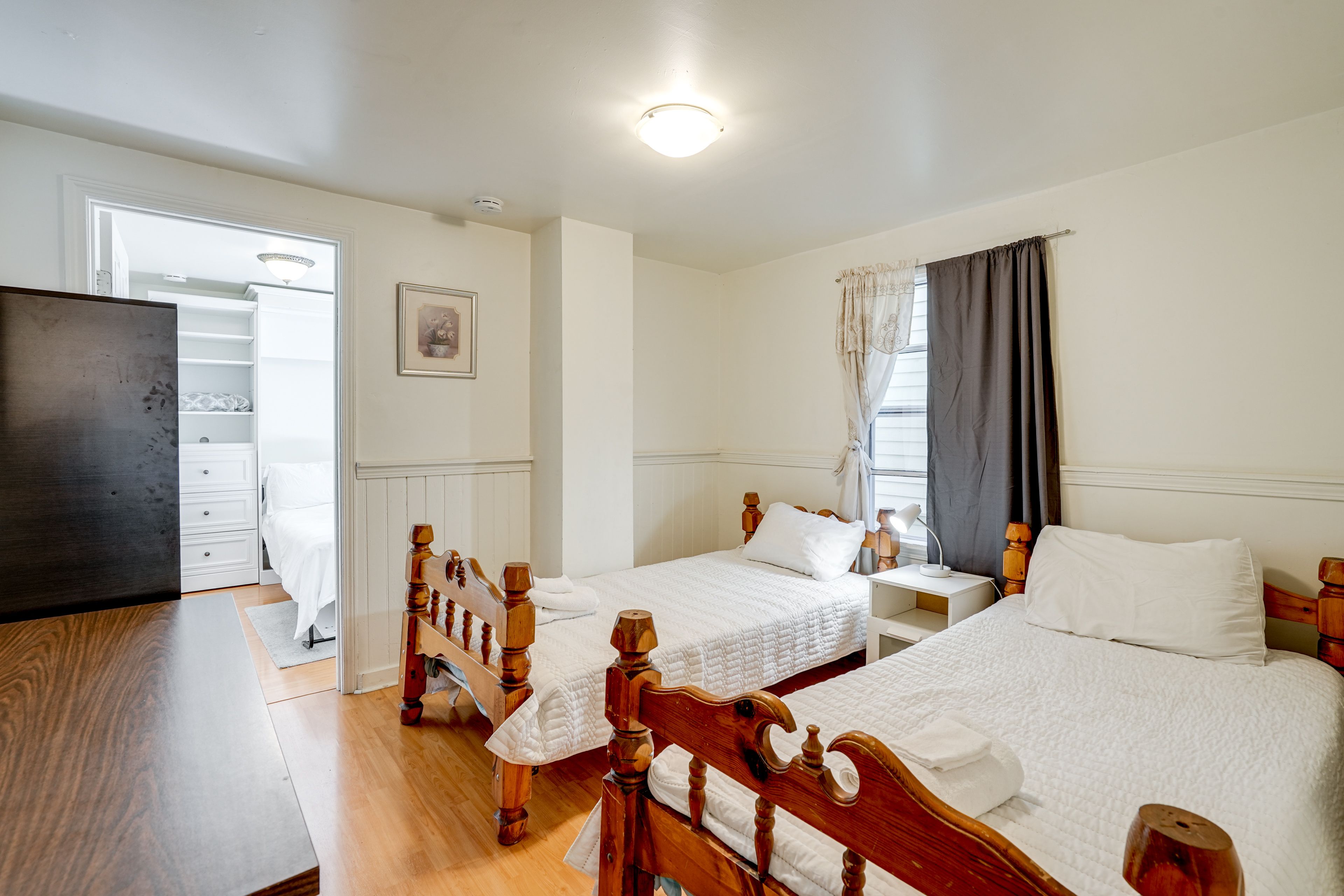 Bedroom 2 | 2 Twin Beds | 1st Floor