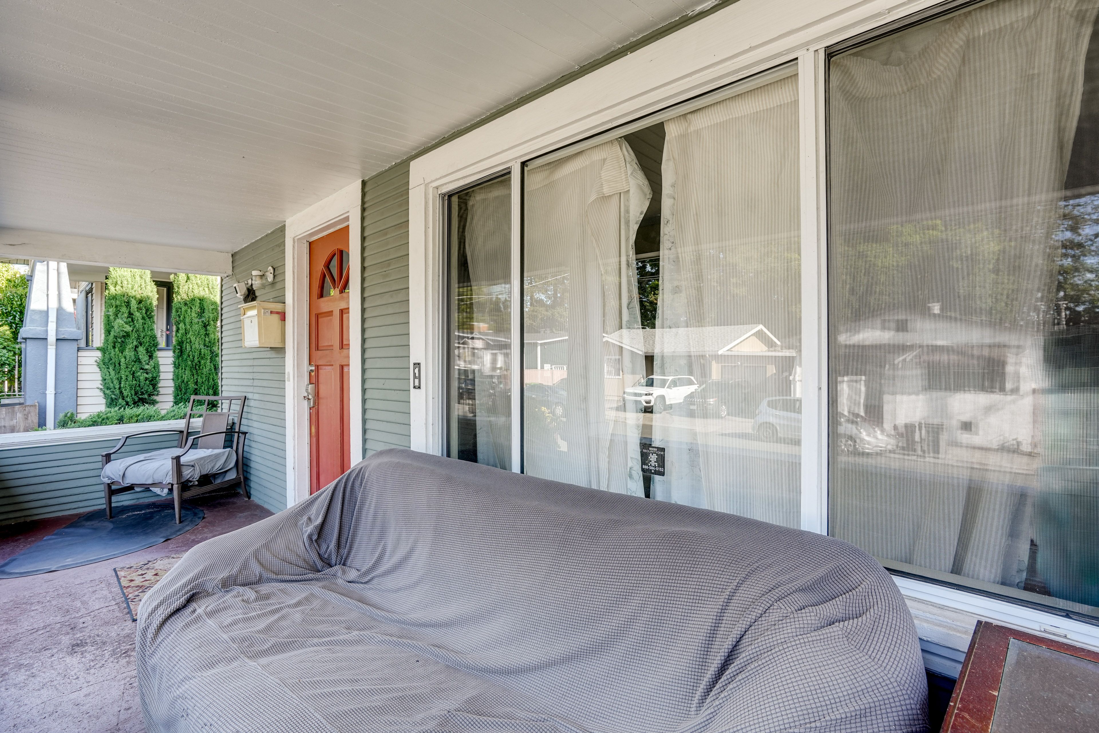 Front Porch | Entry