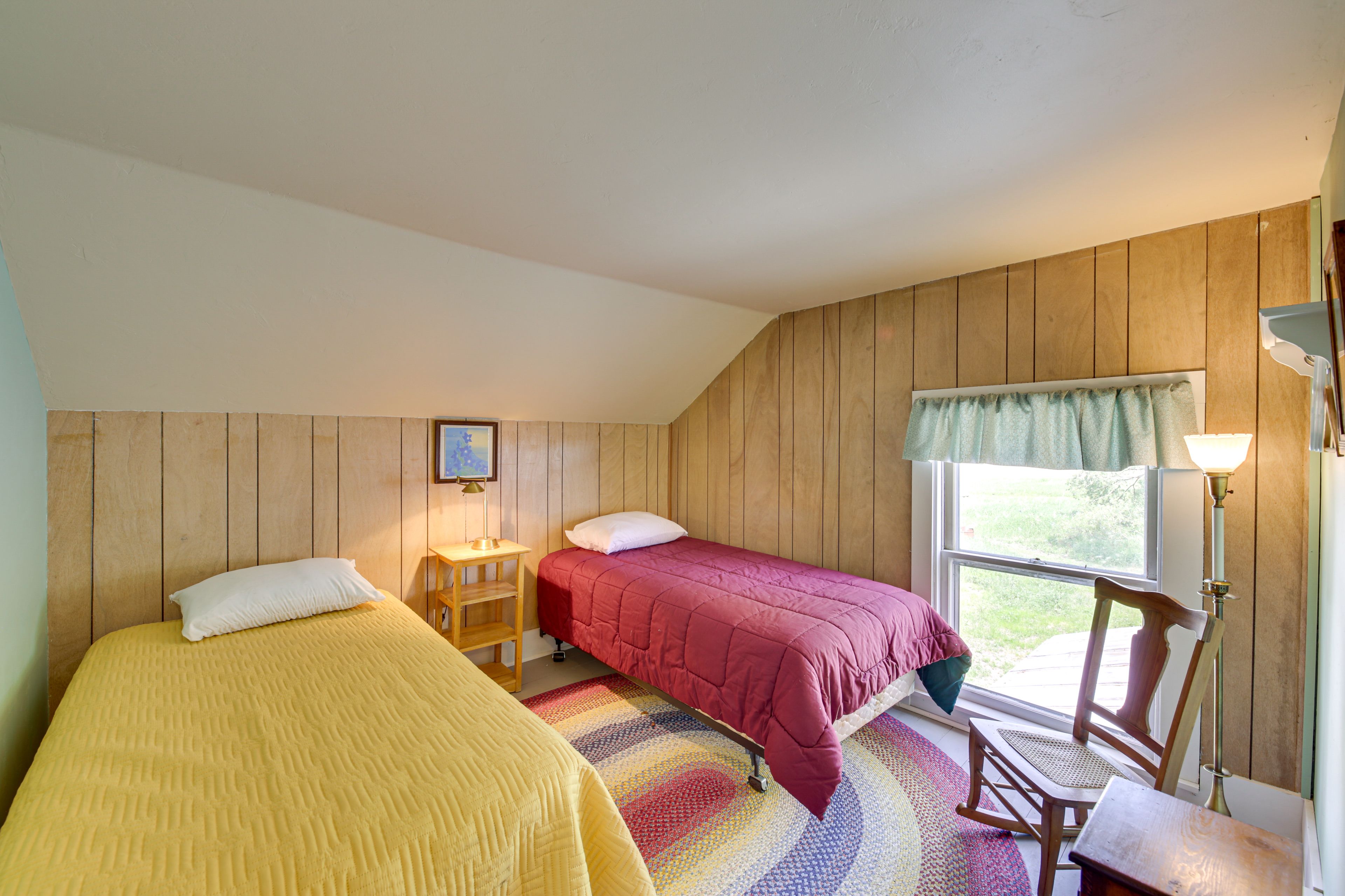 Bedroom 3 | 2 Twin Beds