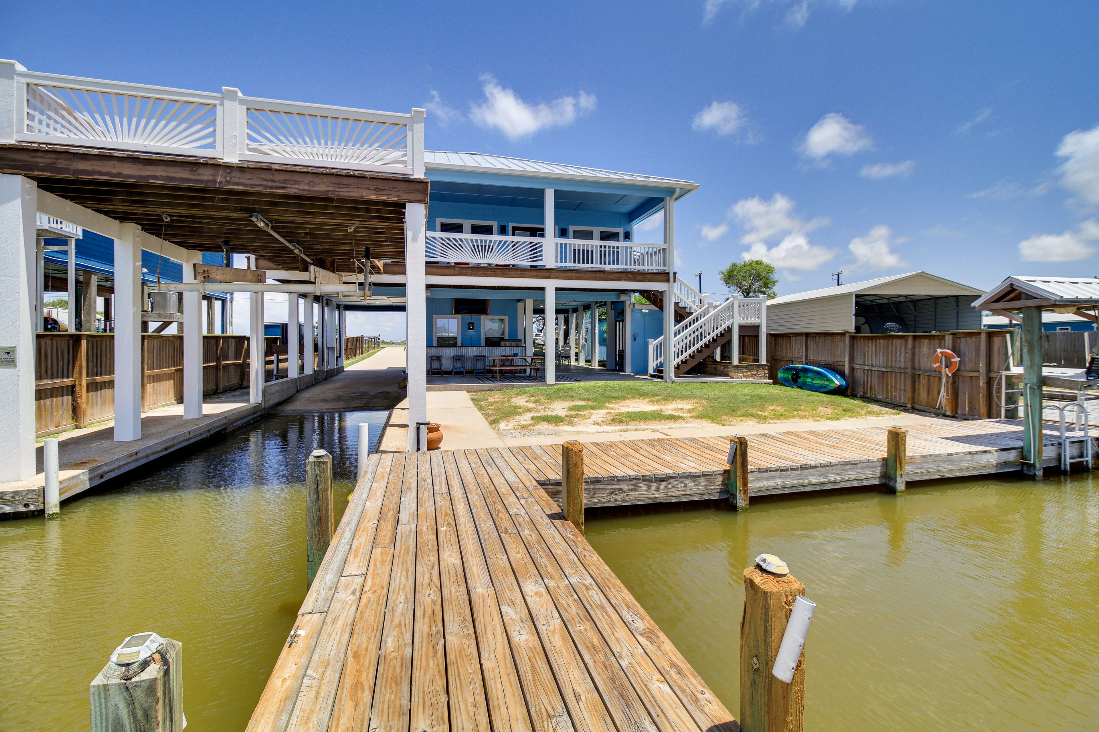 Private Boat Dock & Ramp | Kayaks Provided | Copano Bay Access