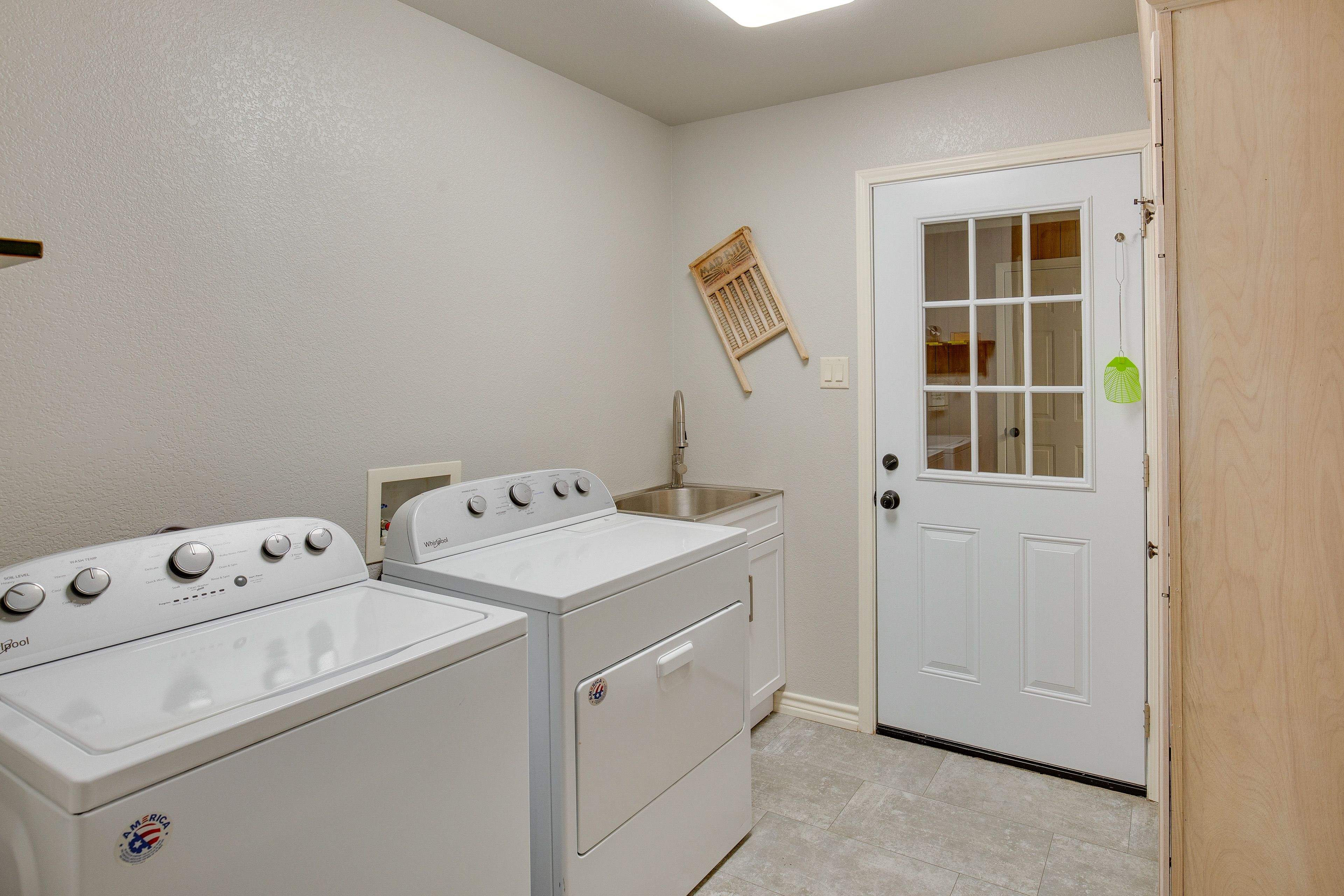 In-Unit Laundry