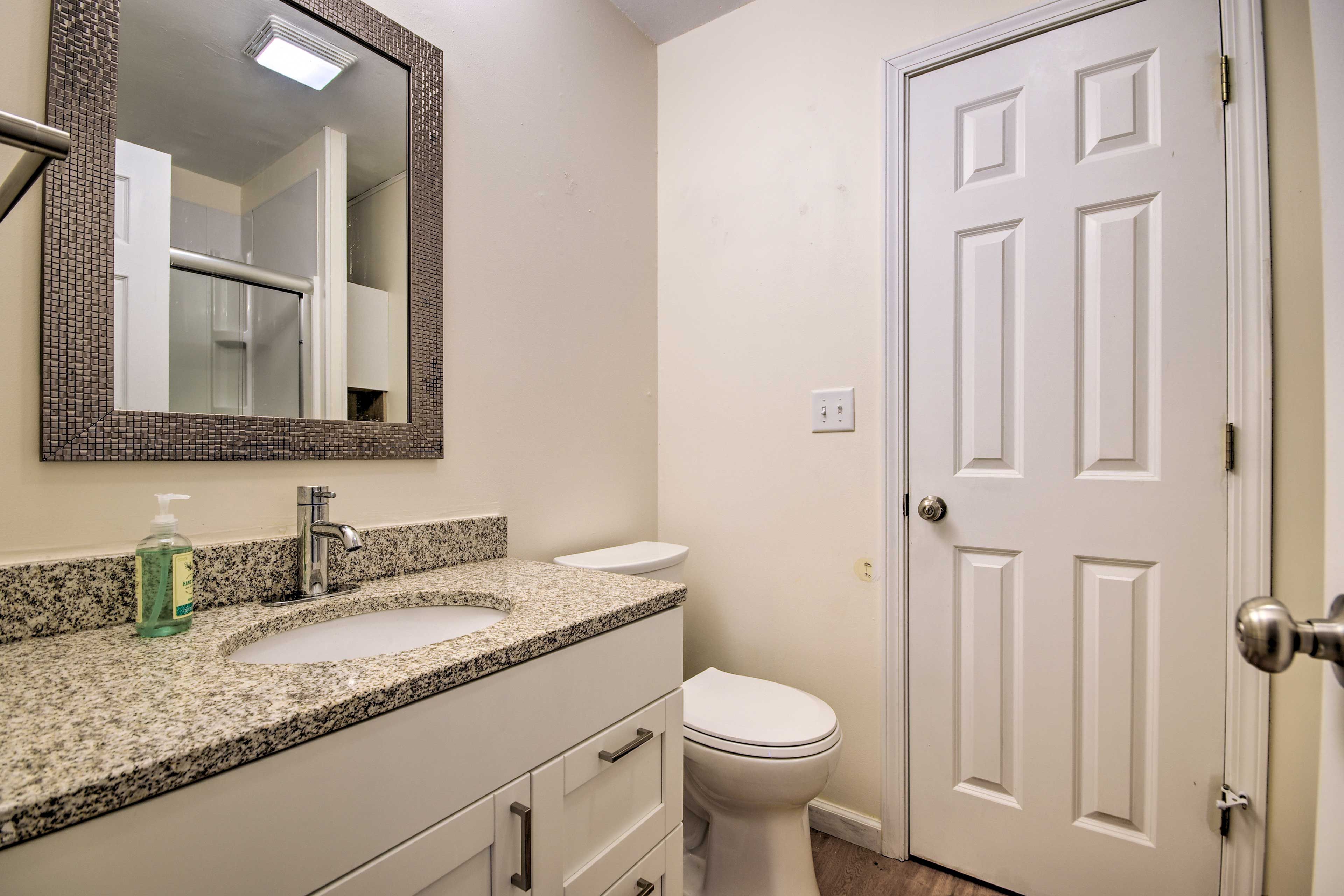 Bathroom | 2nd Floor | Complimentary Toiletries