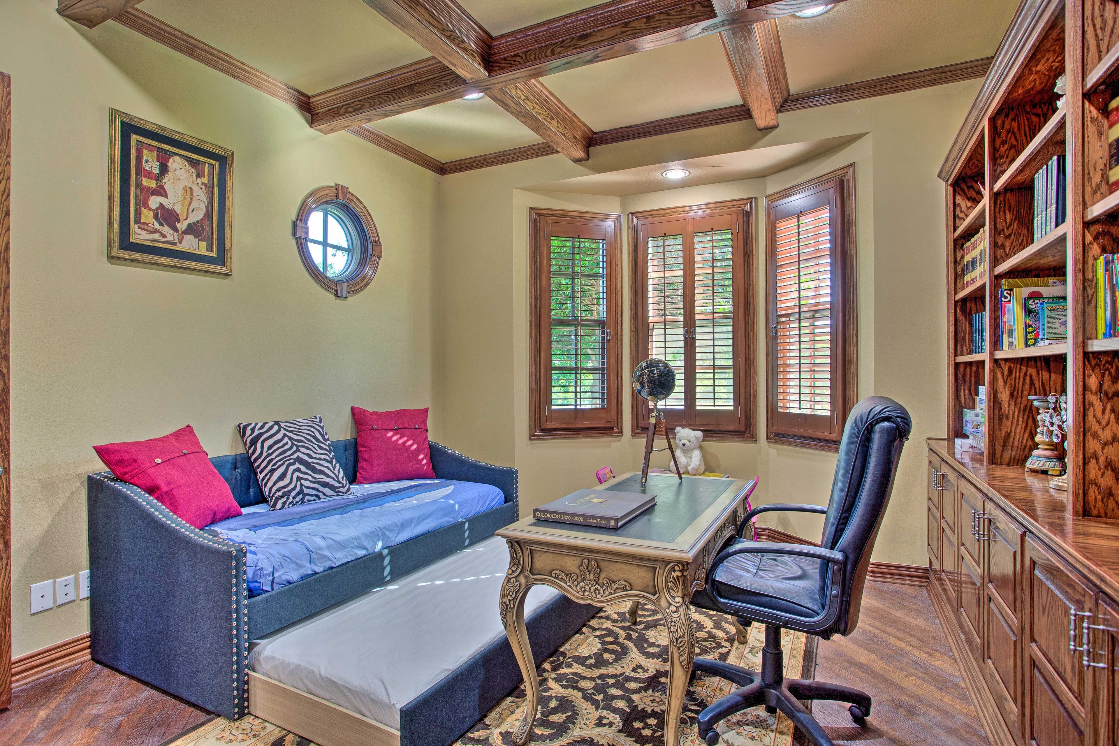 Office | Twin Daybed | Twin Trundle