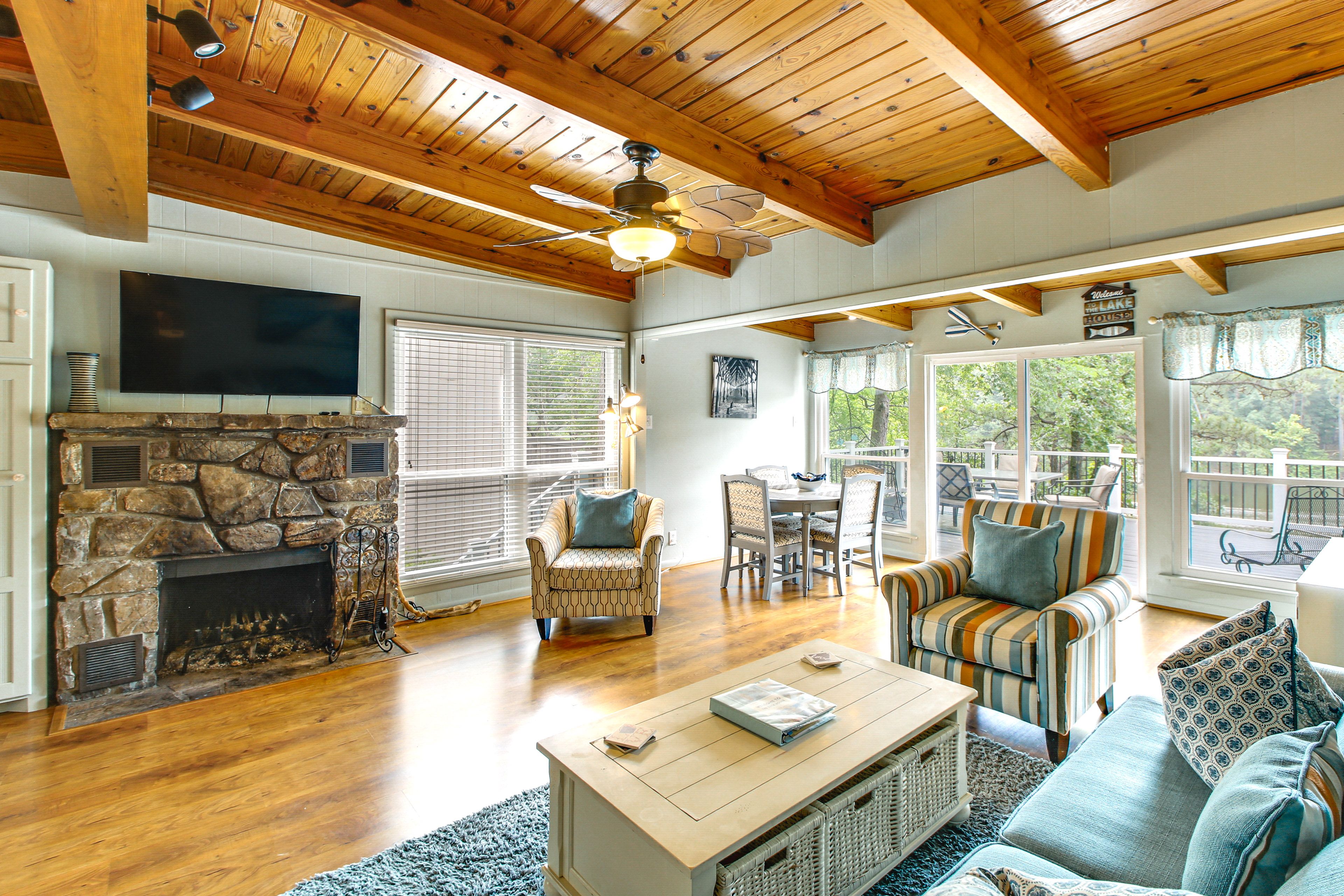Hot Springs Vacation Rental | 3BR | 2BA | 1,284 Sq Ft | Single-Story House