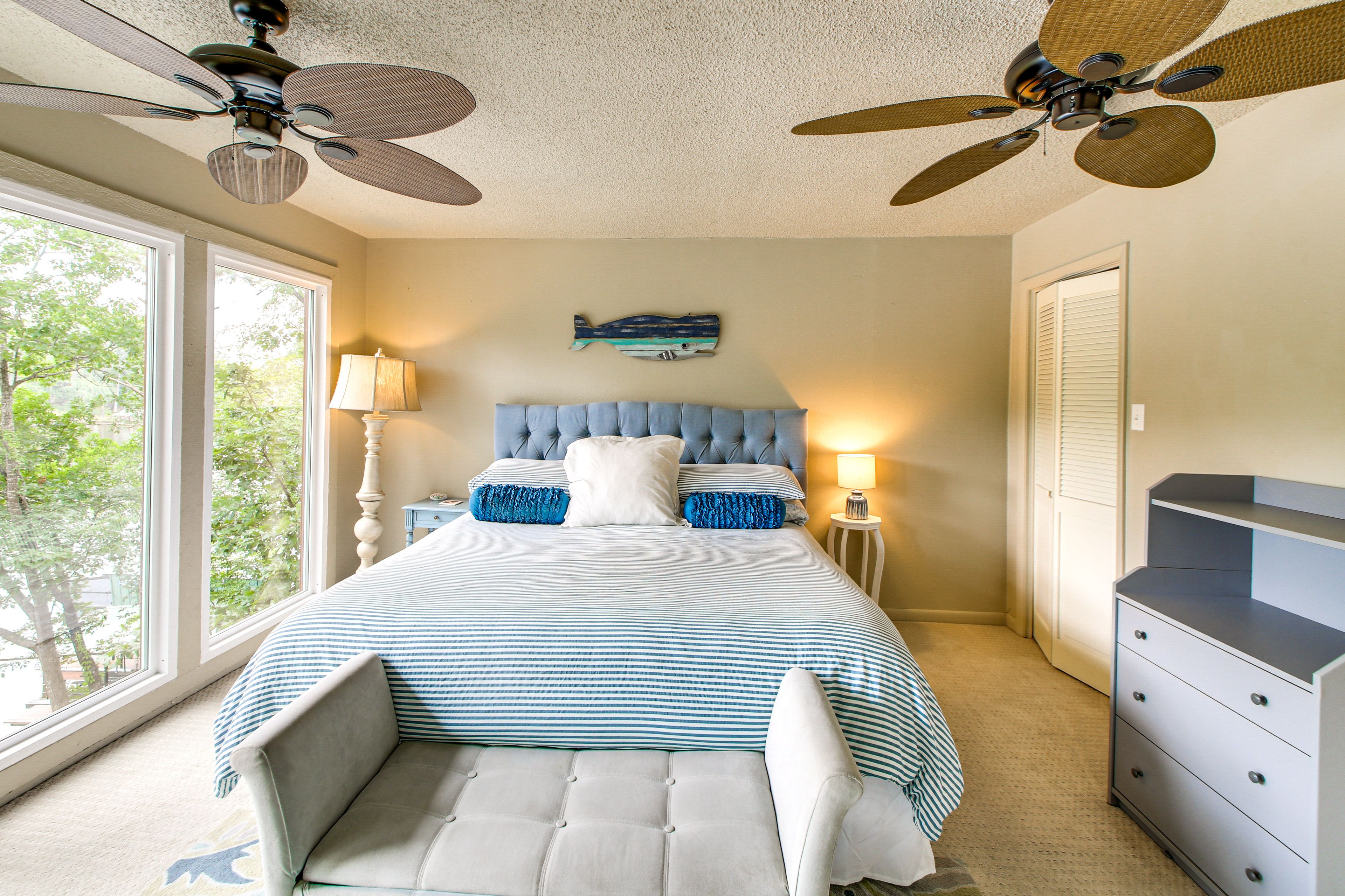 Bedroom 1 | King Bed | Linens Provided