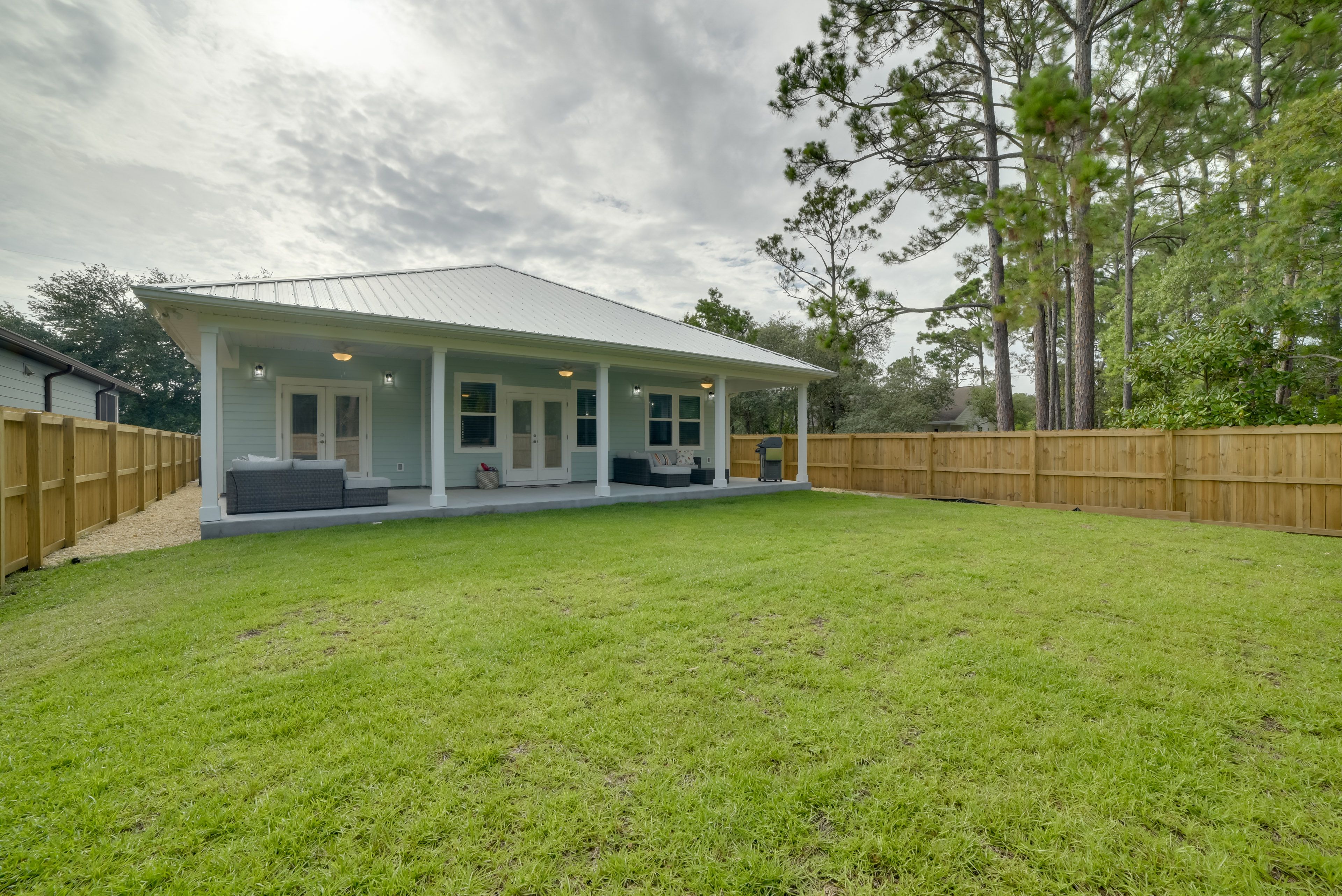 Private Fenced-In Yard | Gas Grill