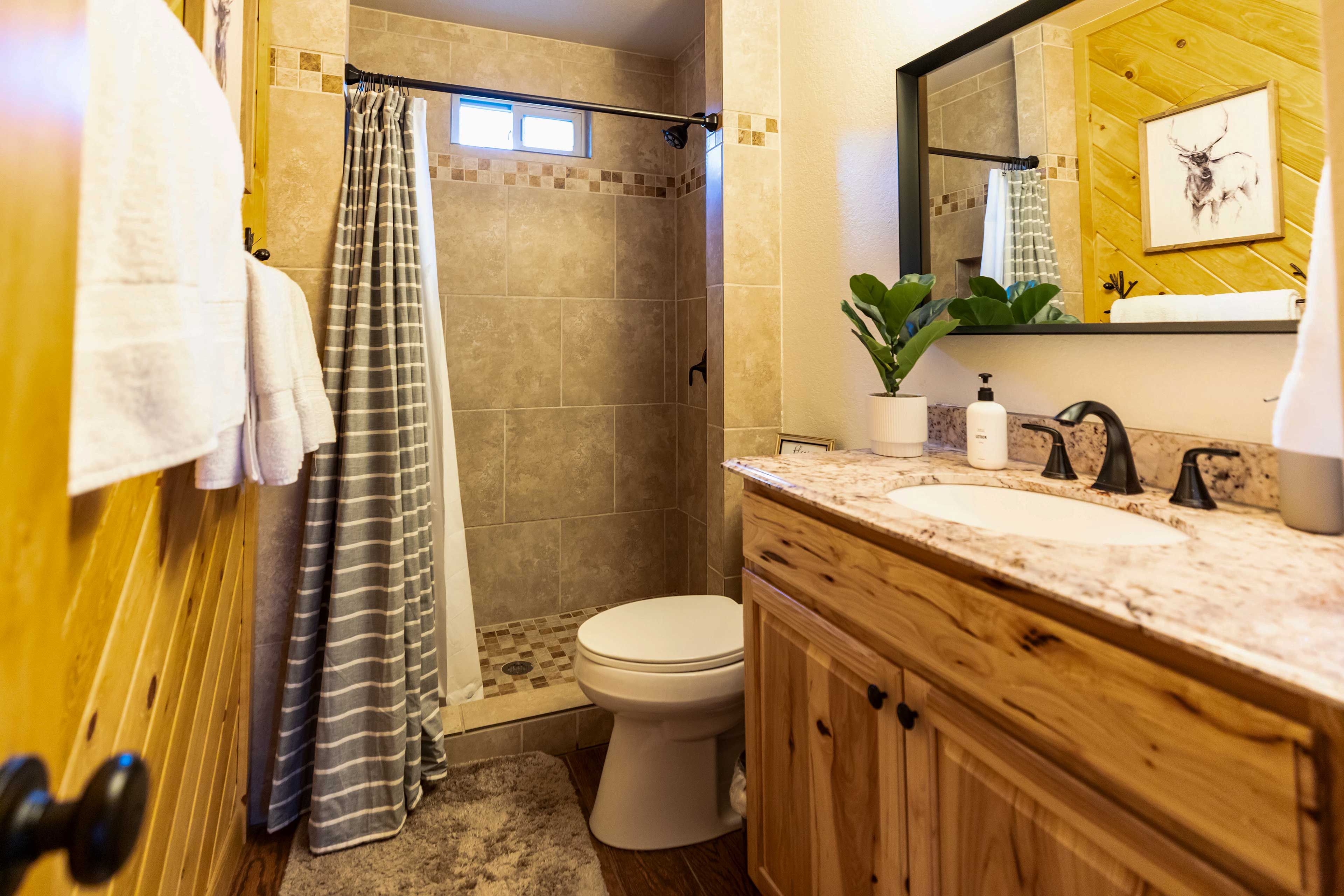 Full Bathroom