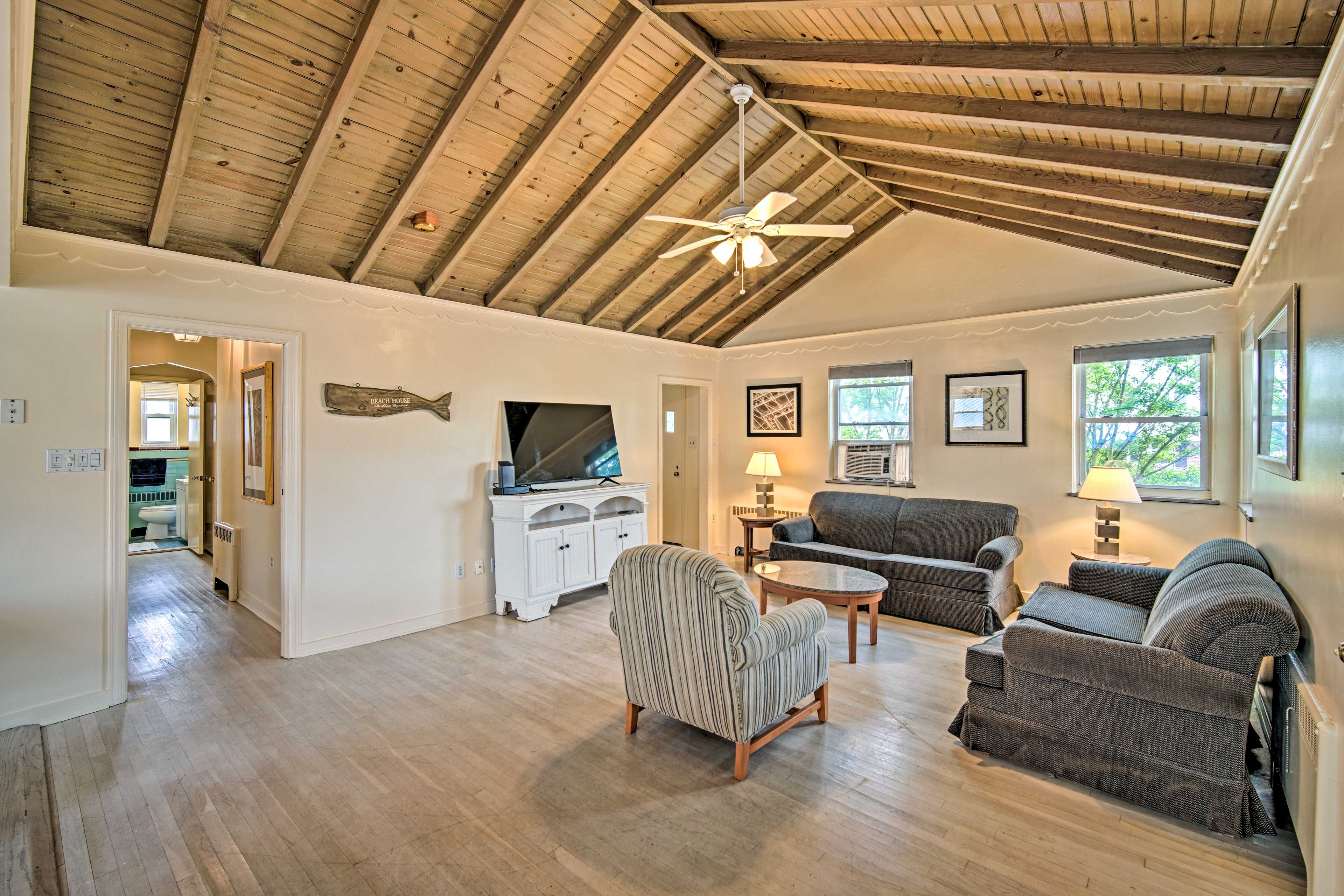 Ventnor City Vacation Rental | 3BR | 3BA | 1,216 Sq Ft | 2-Story Home
