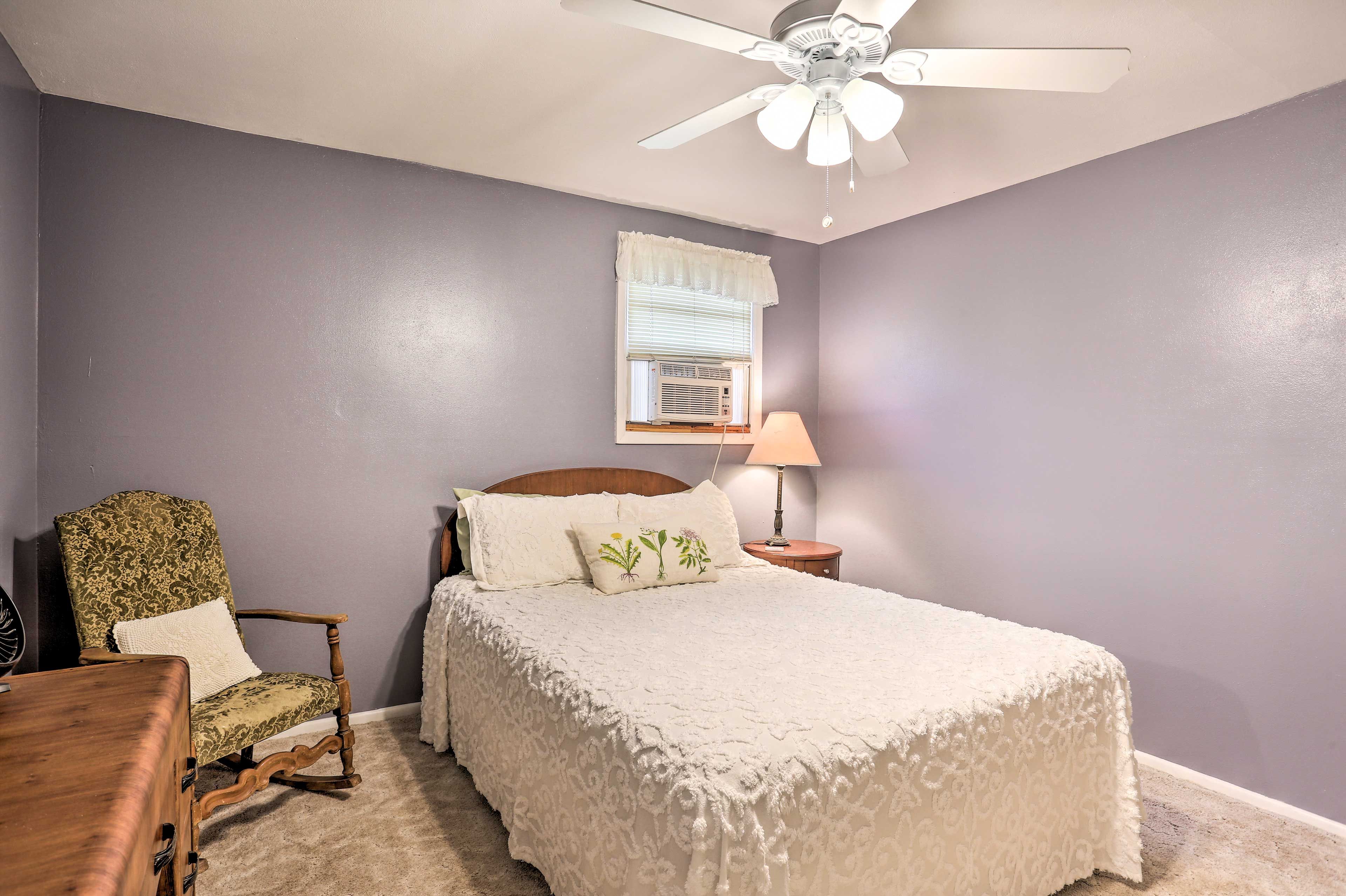 Bedroom 3 | Queen Bed | 2nd Floor