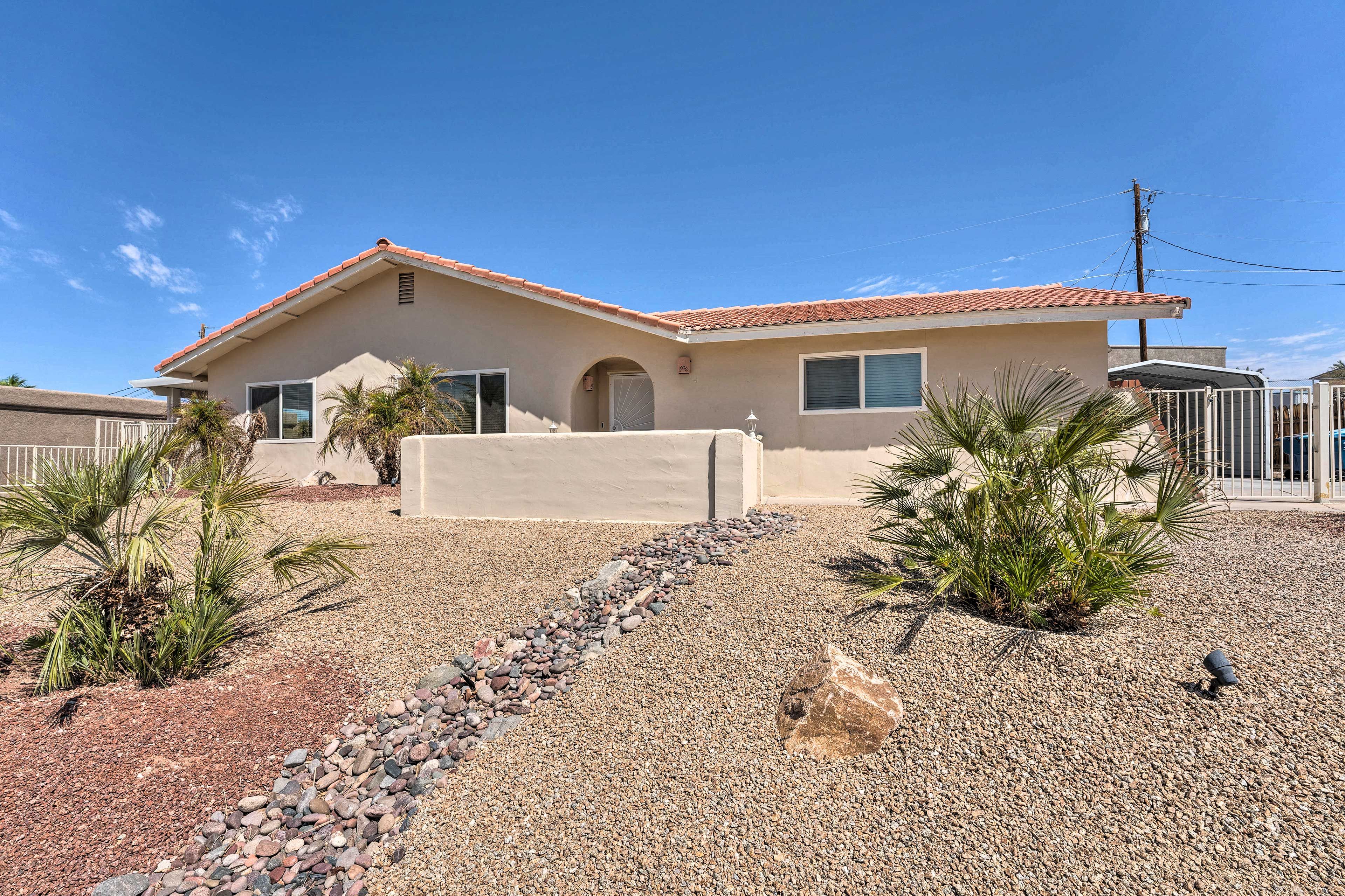 Single-Story Home | Gated Boat Parking