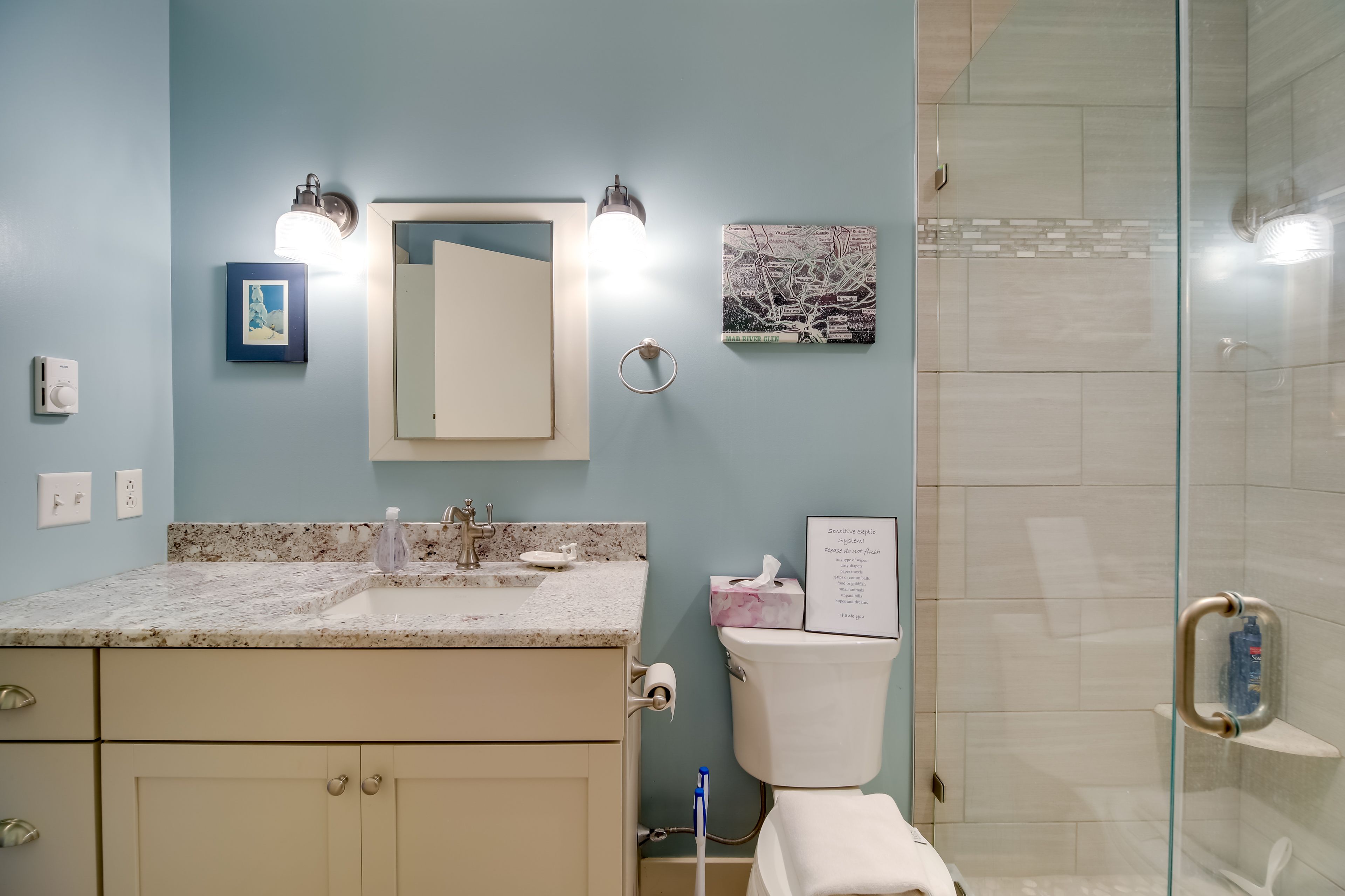 En-Suite Bathroom | Complimentary Toiletries