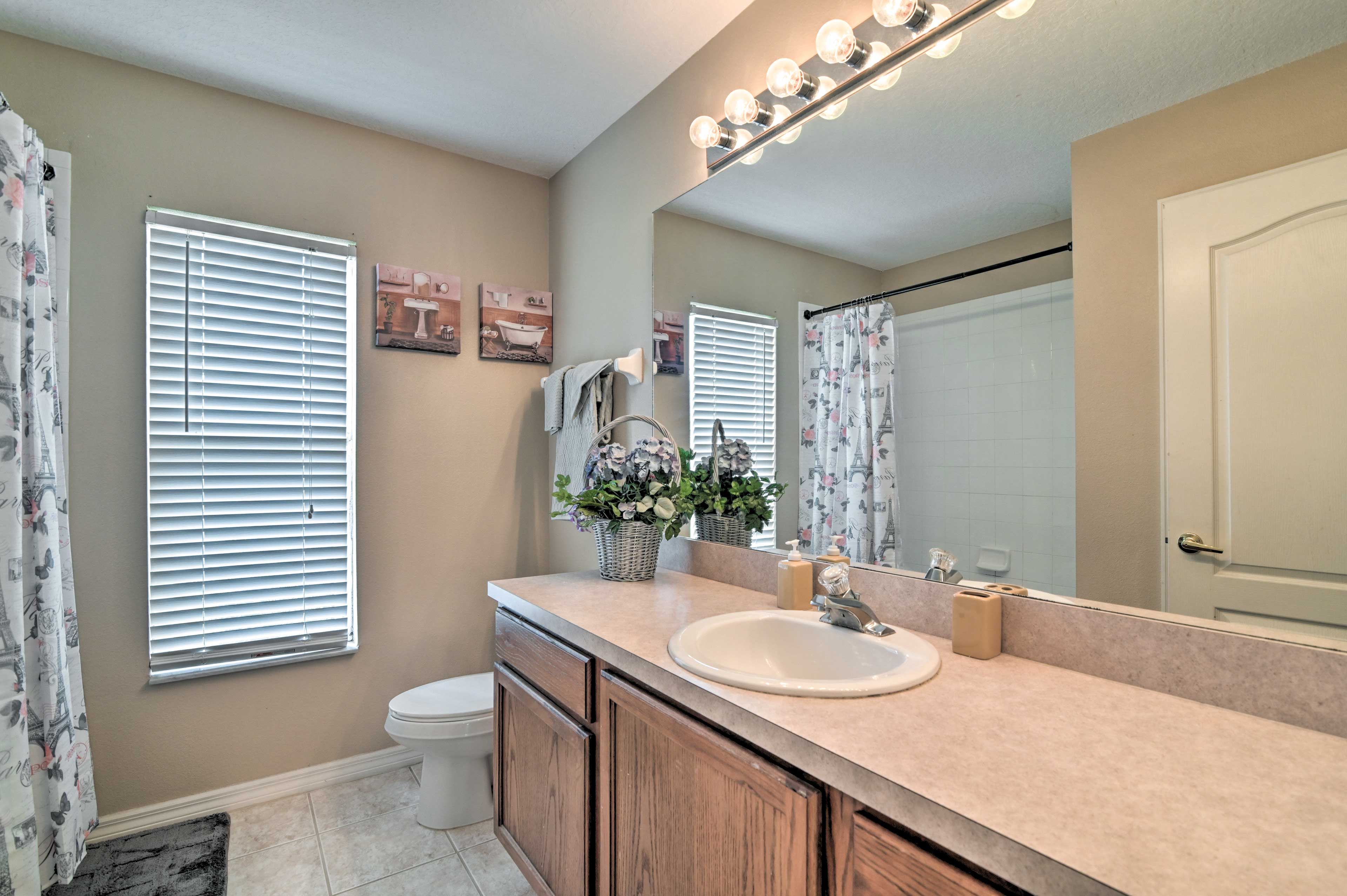 Full Bathroom