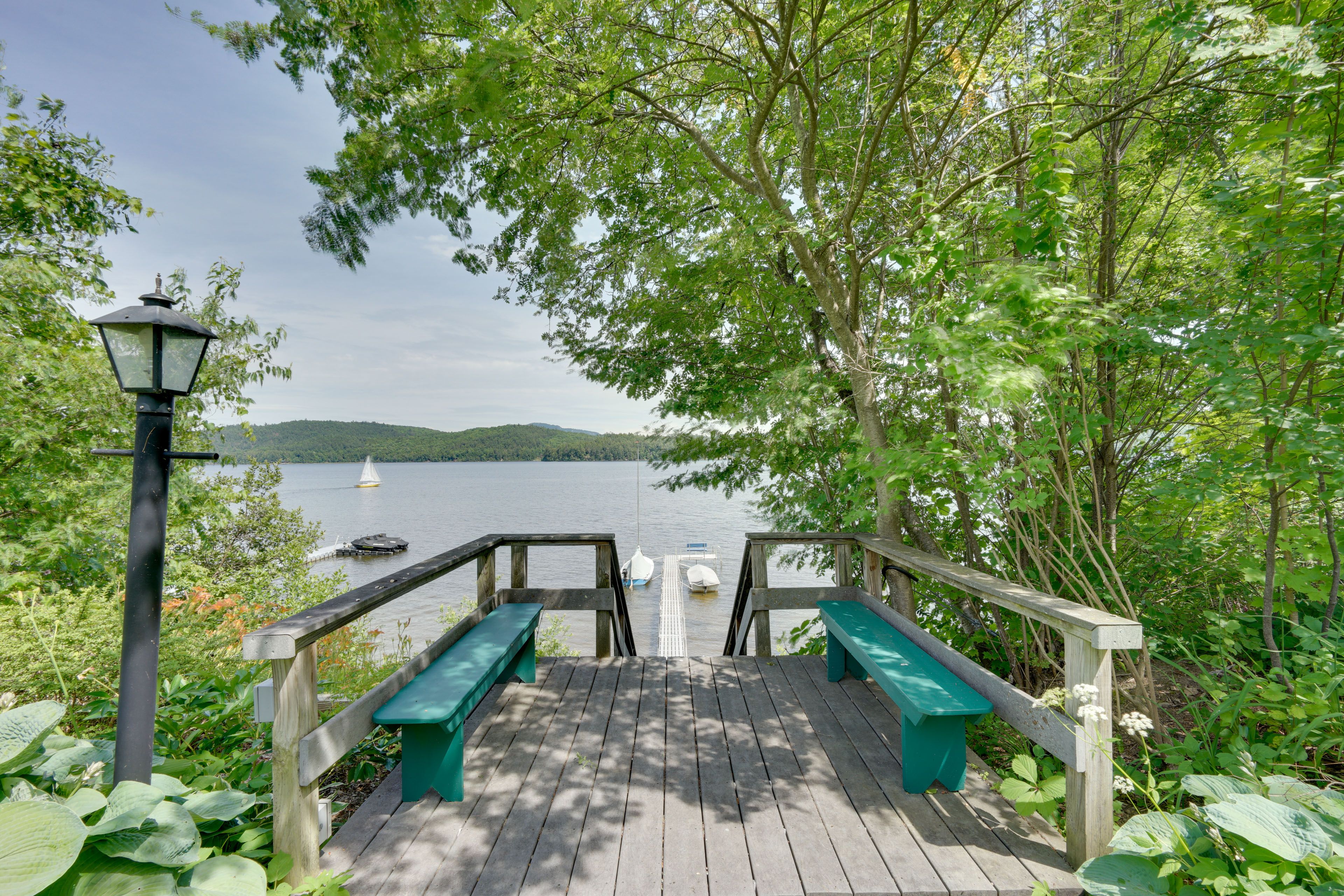 Boat Dock | Private Yard & Beach | Boats Welcome | Coin Laundry