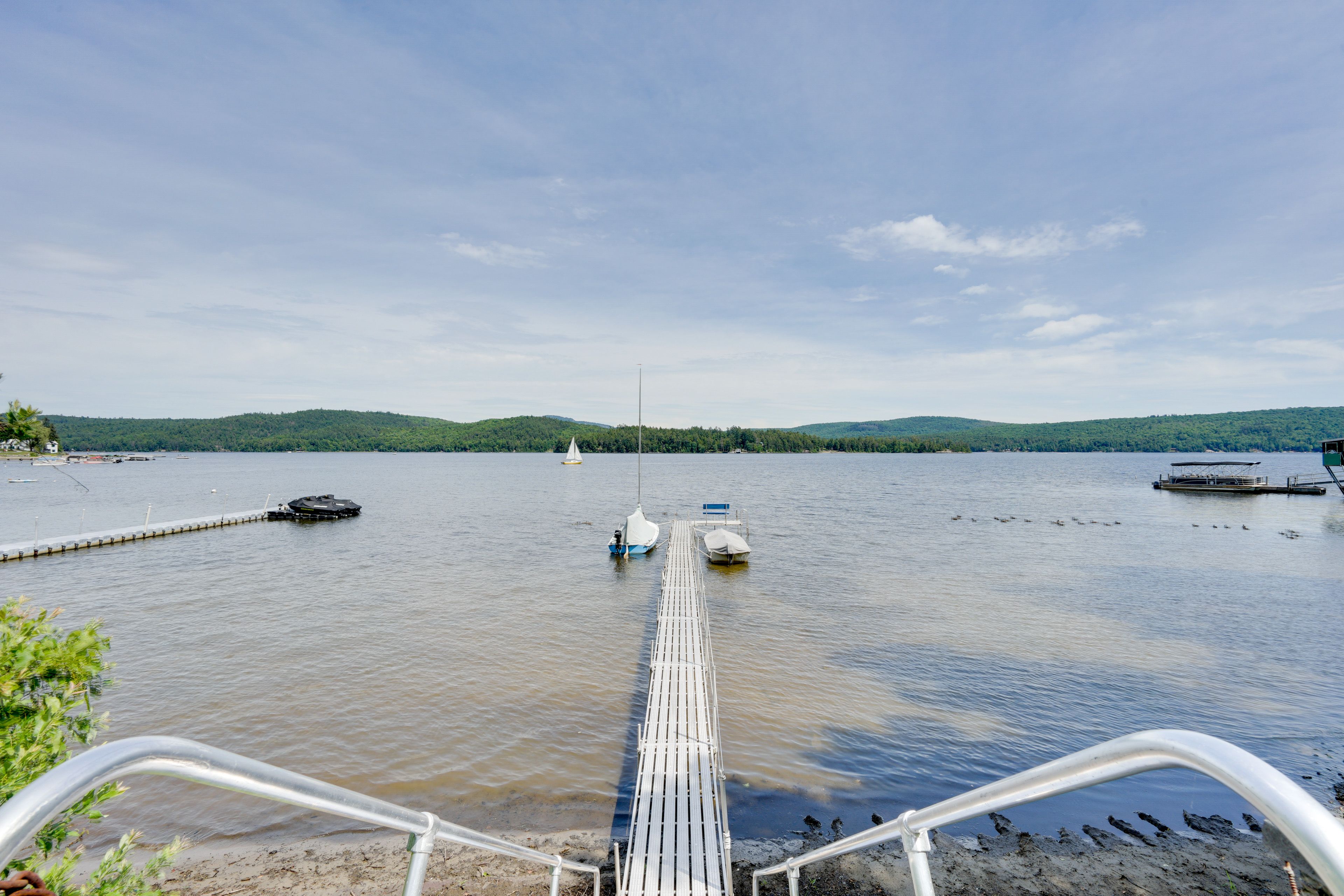 Boat Dock | Guest Boats Welcome