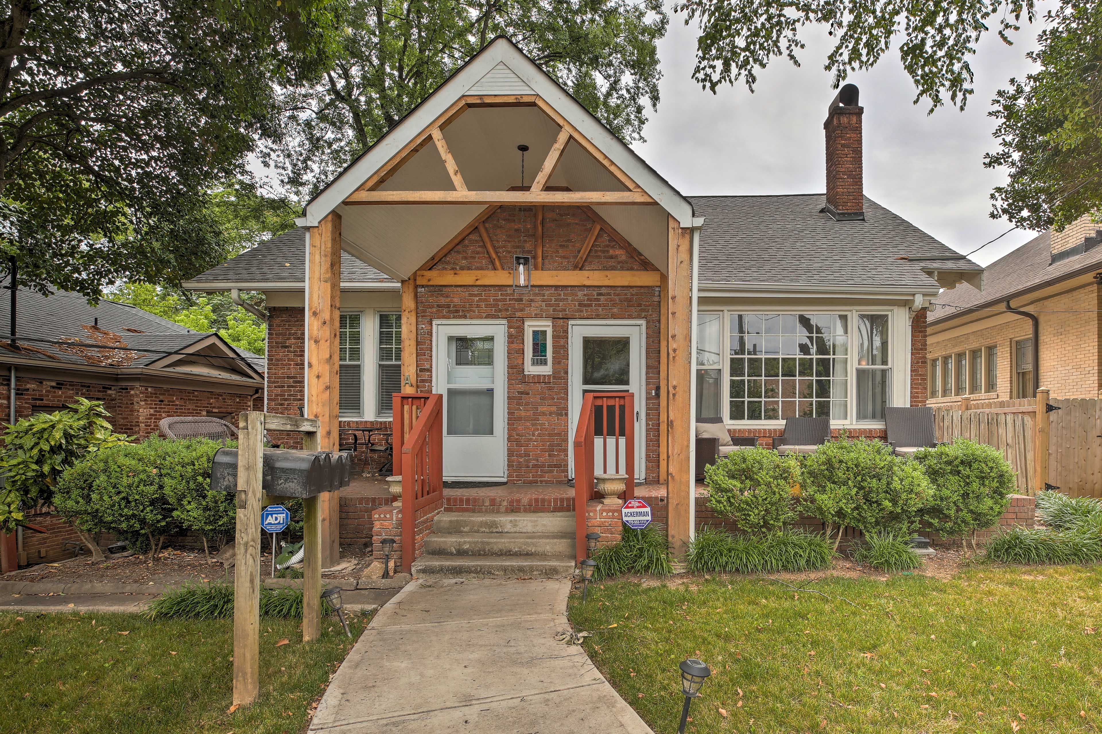 Duplex Exterior | Stairs Required | Keyless Entry