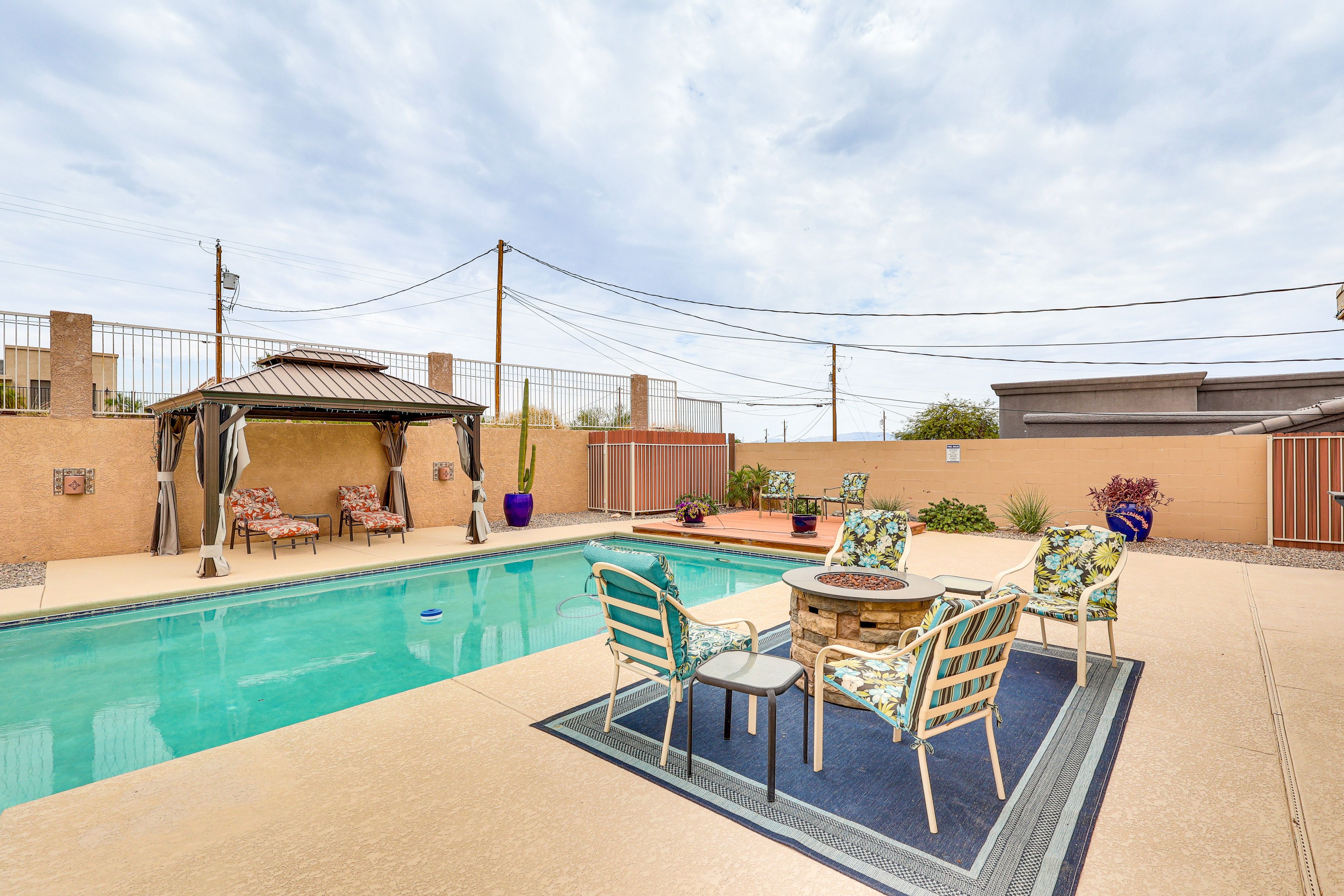 Lake Havasu City Vacation Rental | 3BR | 2BA | 1,400 Sq Ft | Step-Free Access