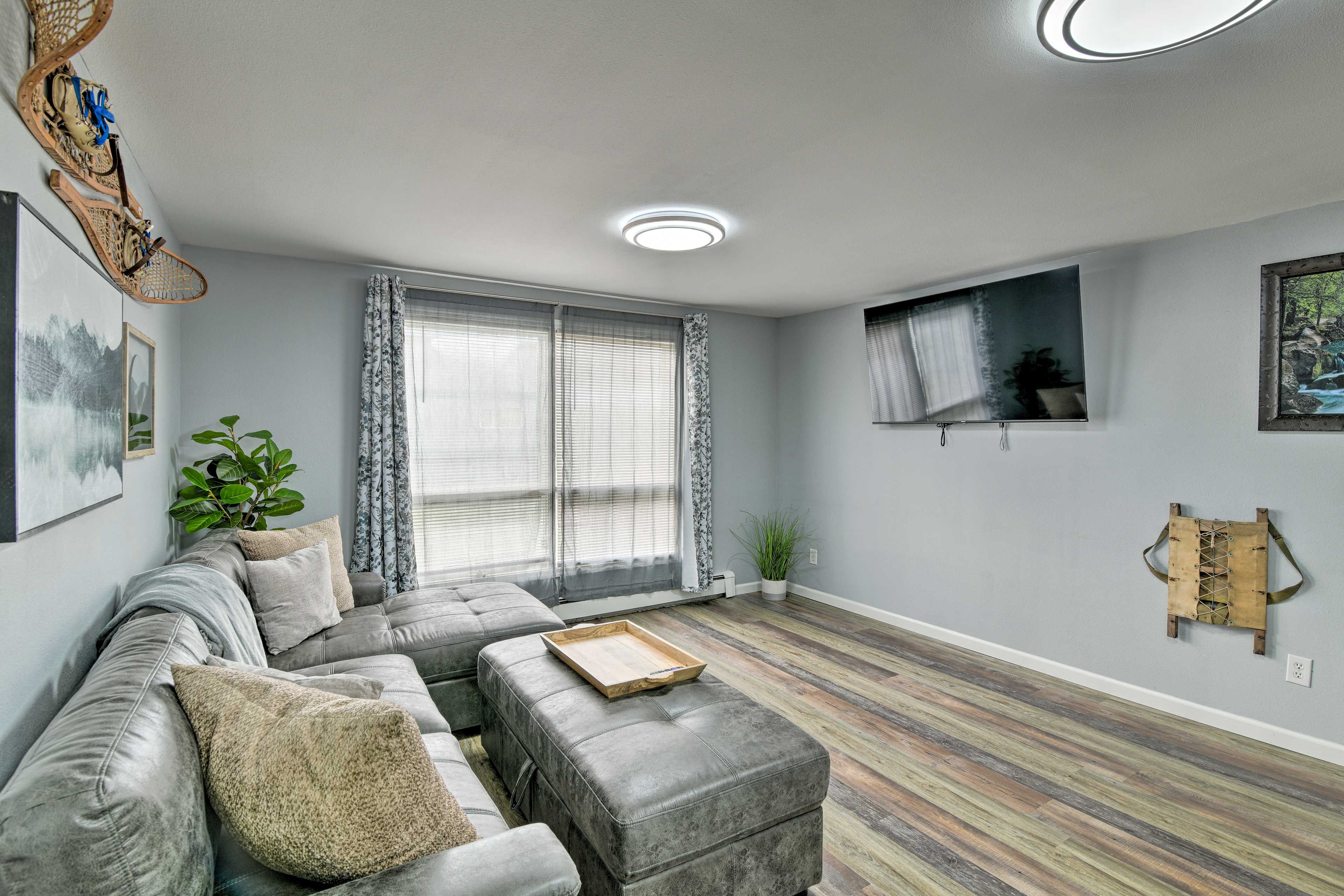Living Room | Keyless Entry