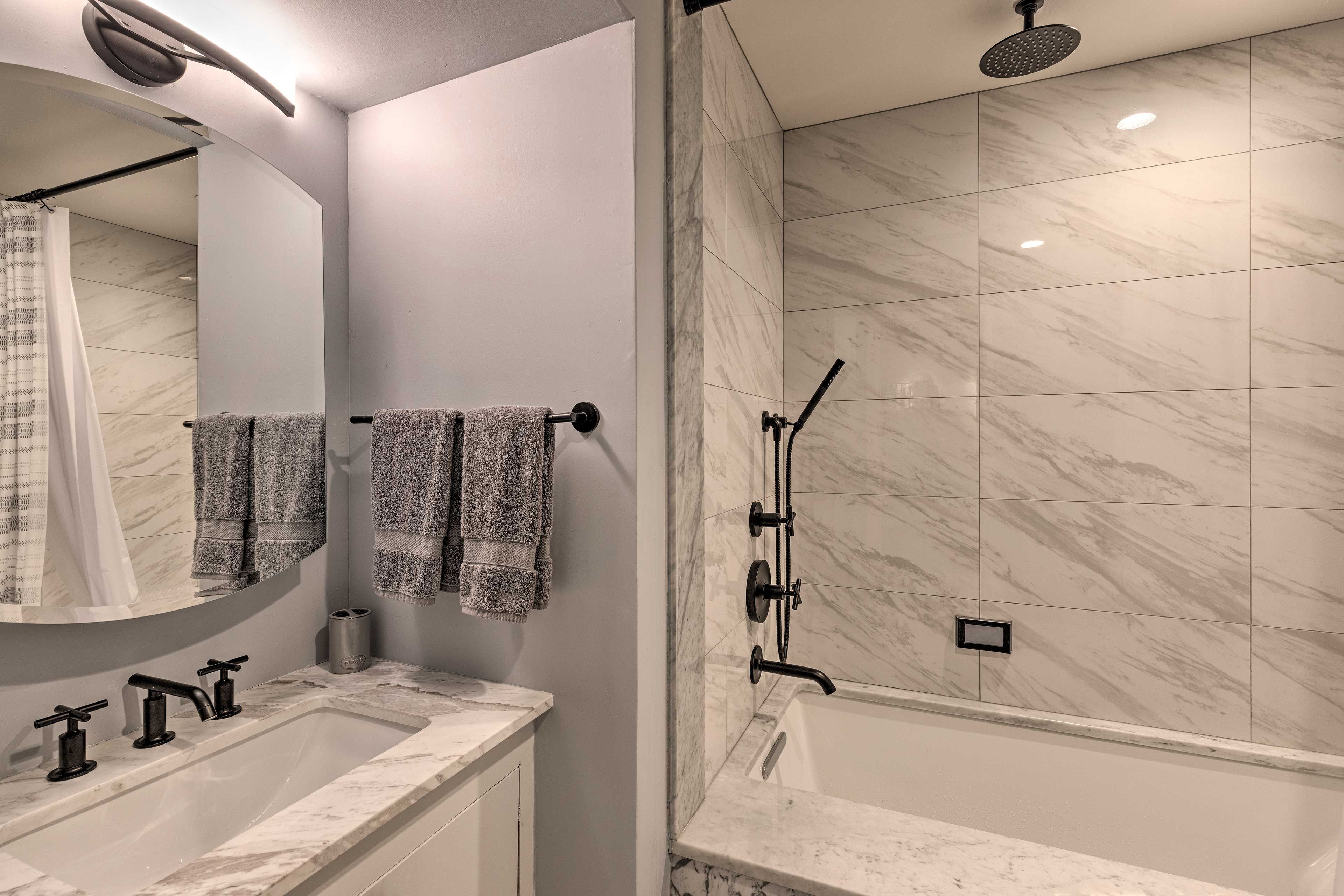 Full Bathroom