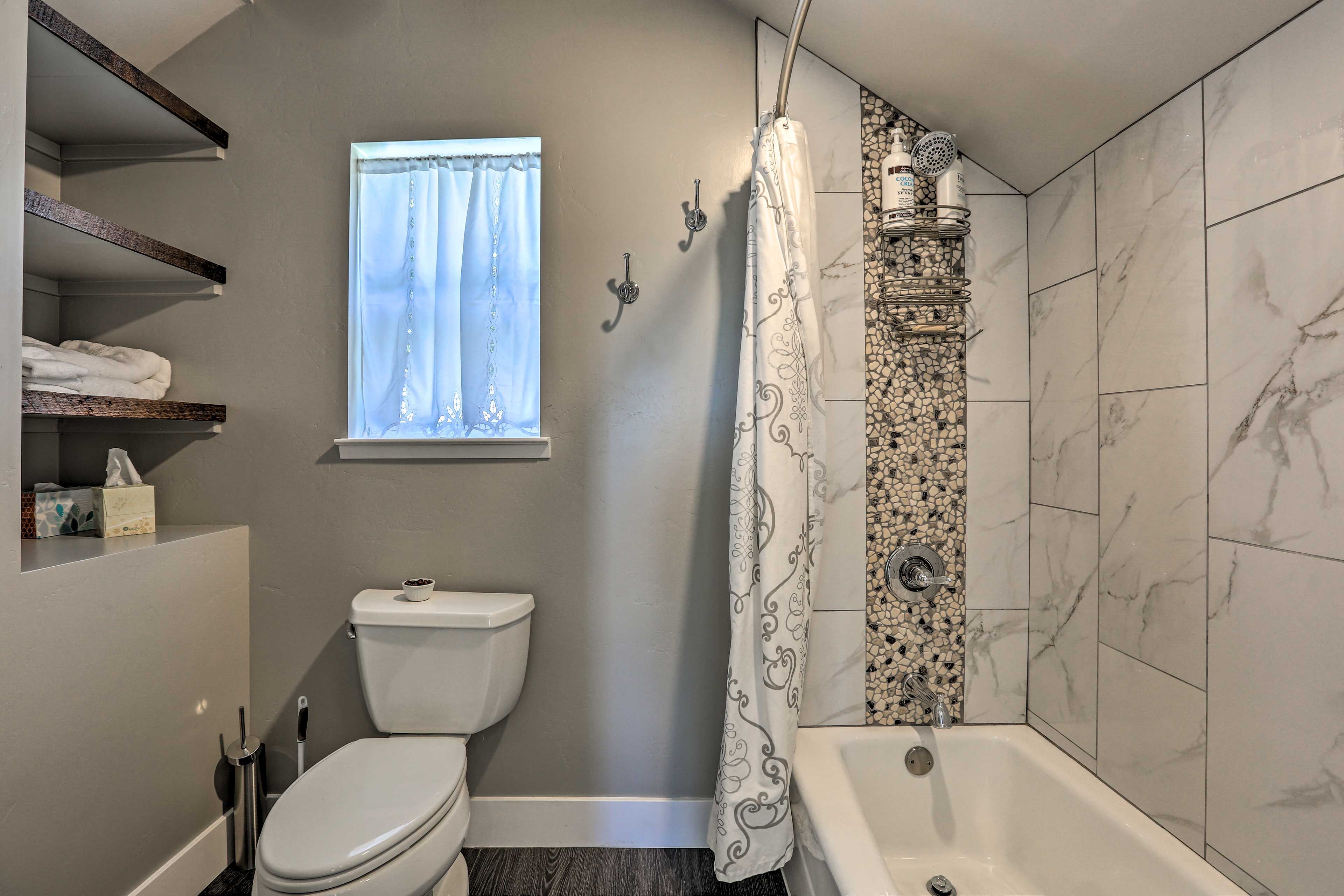 En-Suite Bathroom