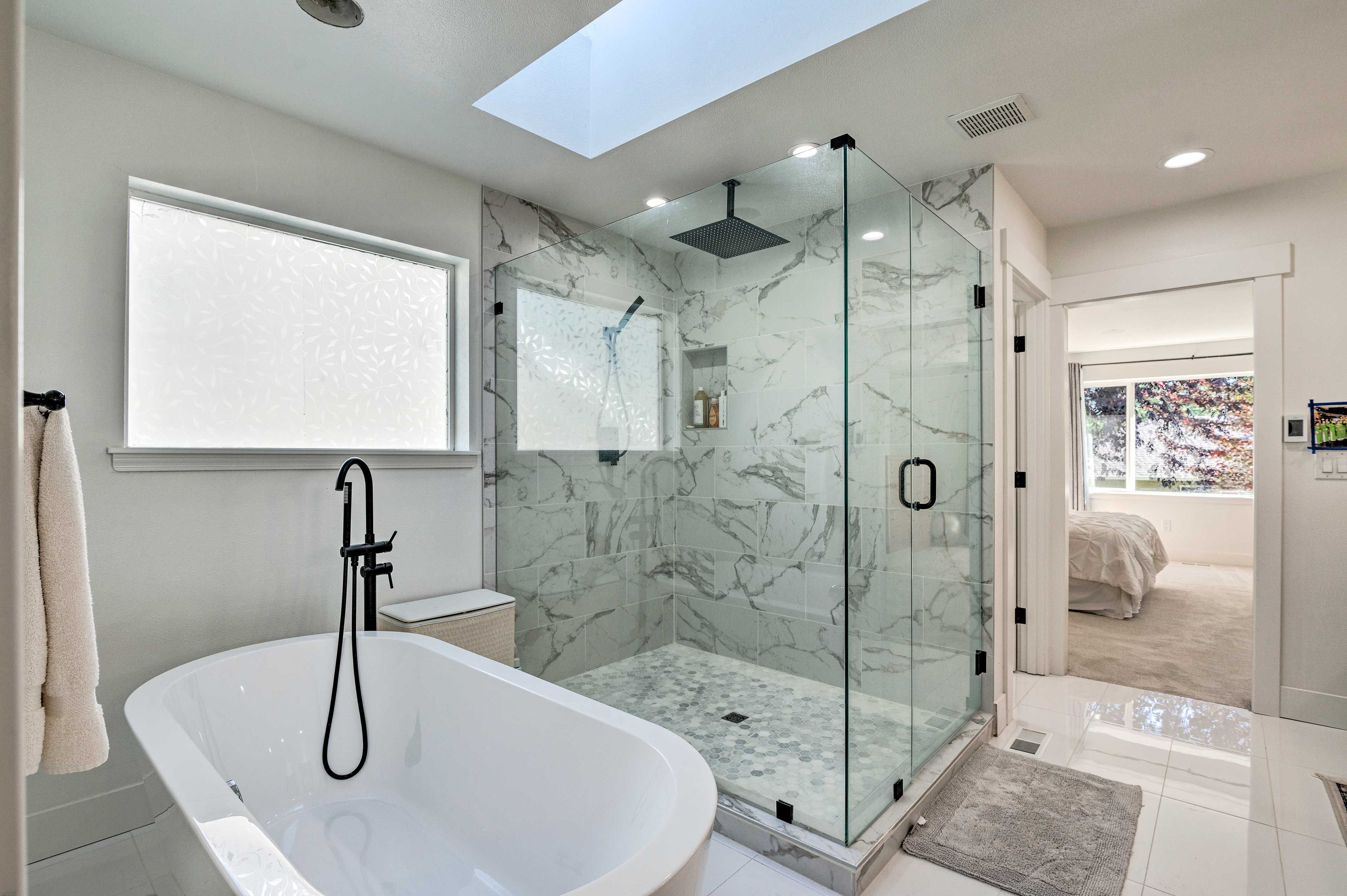 En-Suite Bathroom