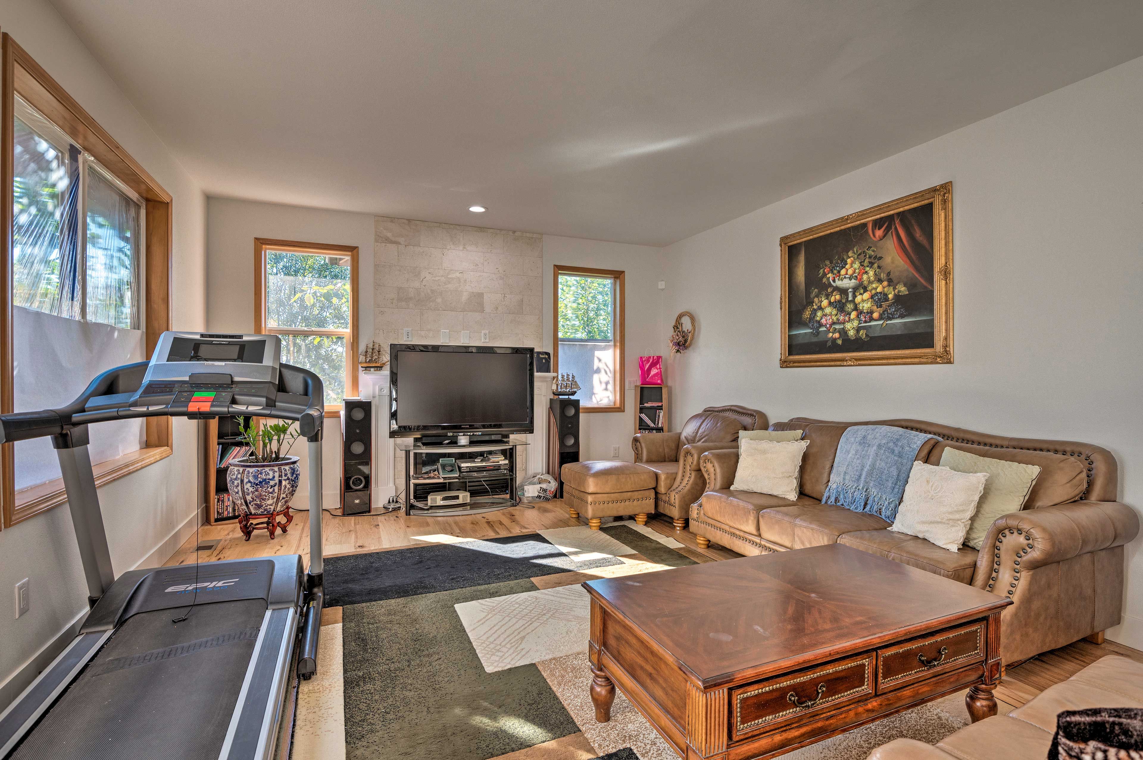 Living Room | Fitness Equipment | DVD Player | Movie Library