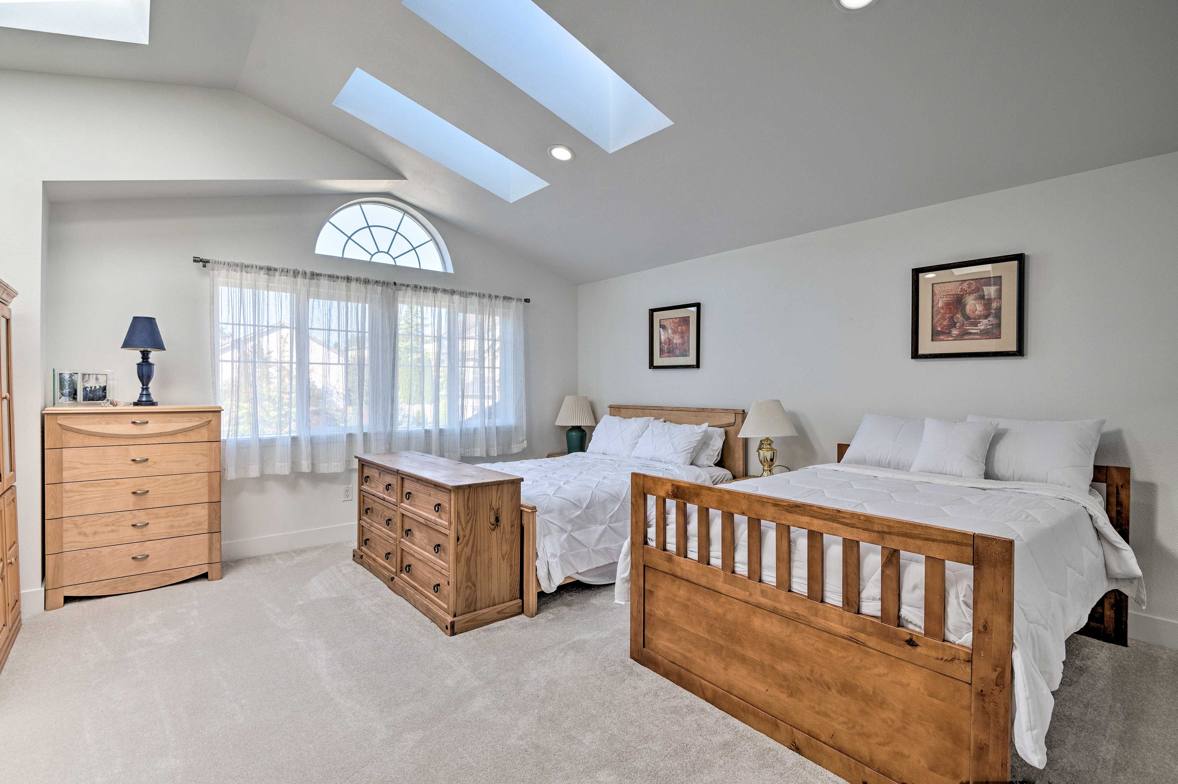 Bedroom 2 | 2 Queen Beds | XL Twin Bed | 2nd Floor
