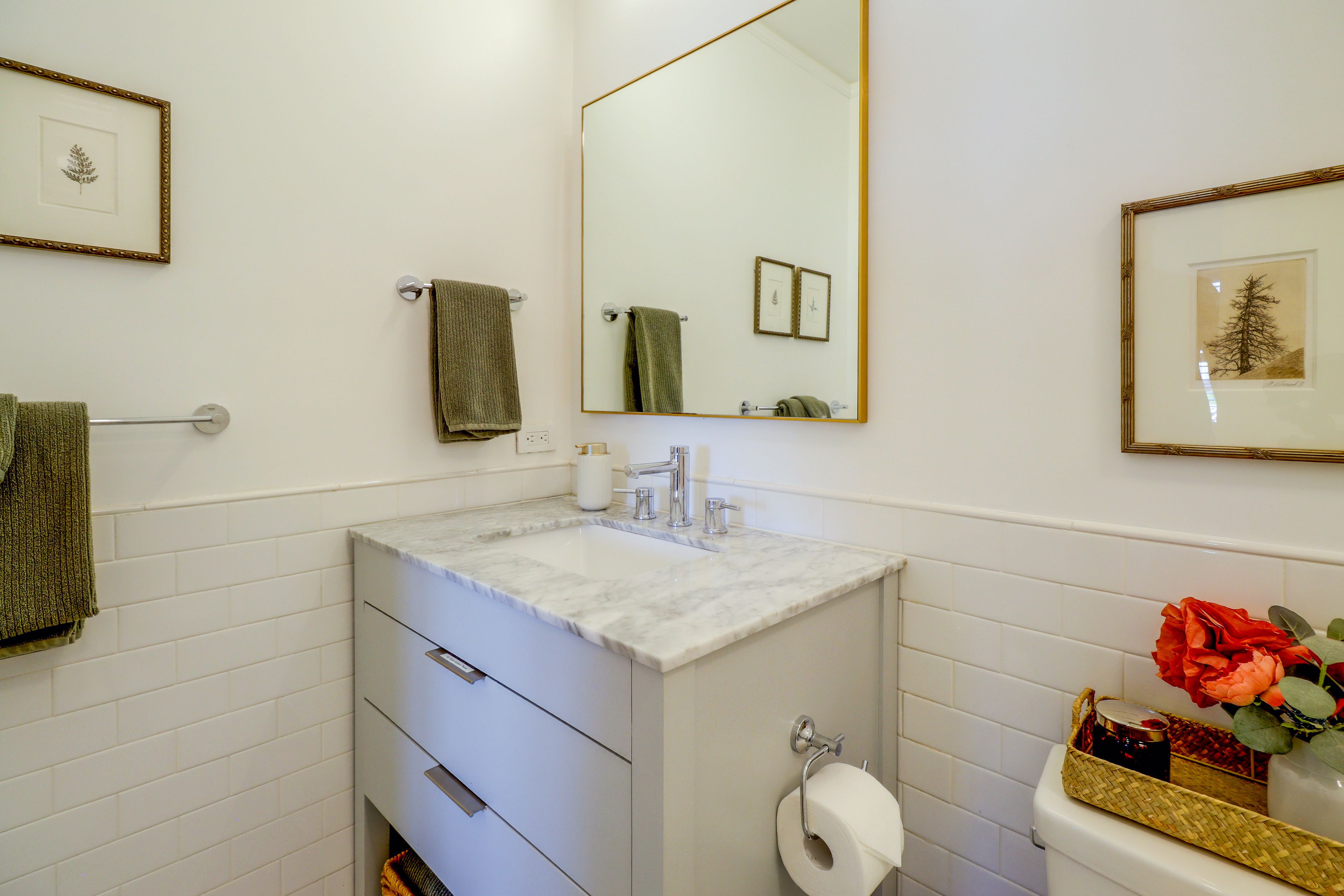 En-Suite Bathroom