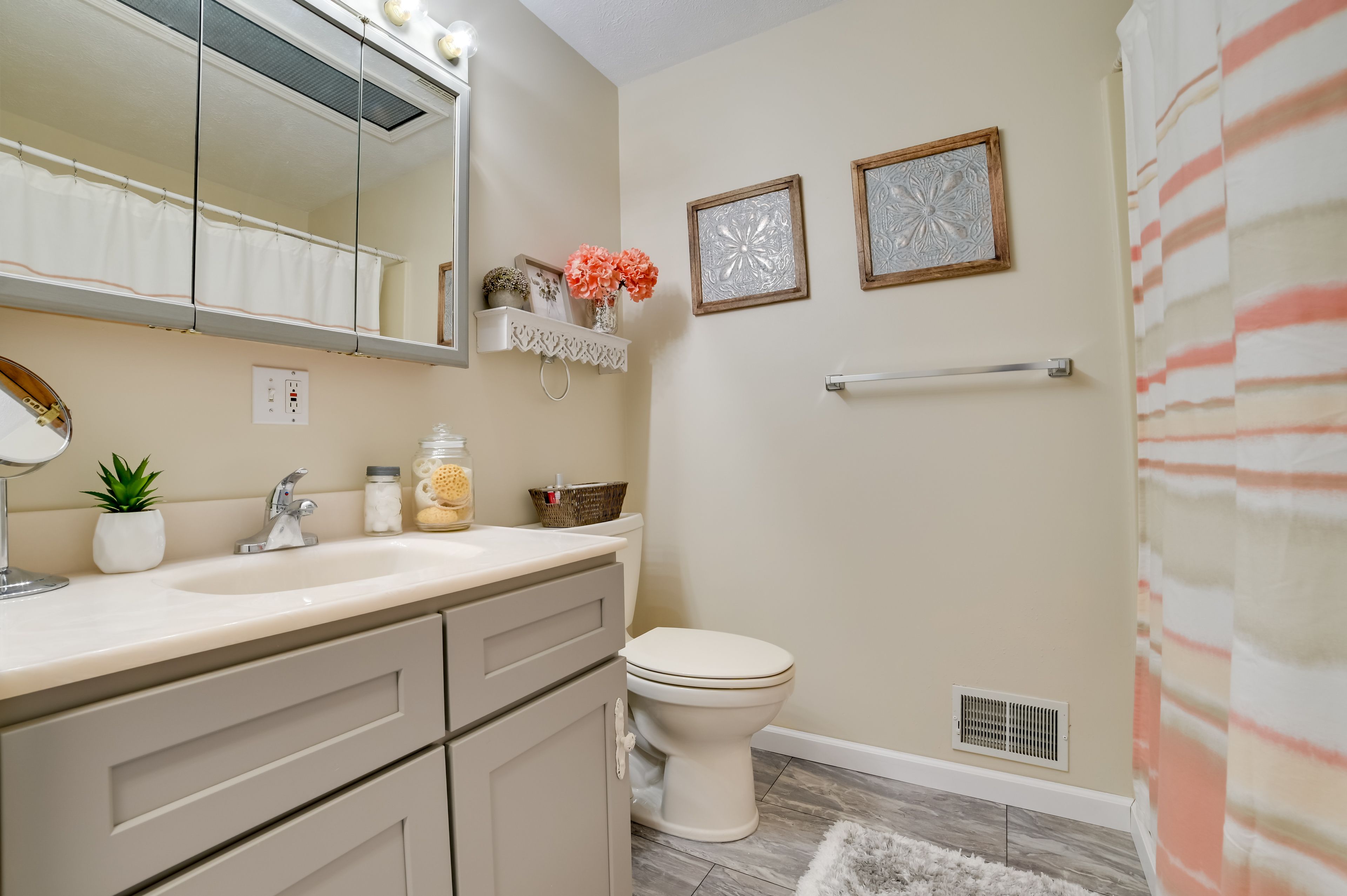 Bathroom | Complimentary Toiletries