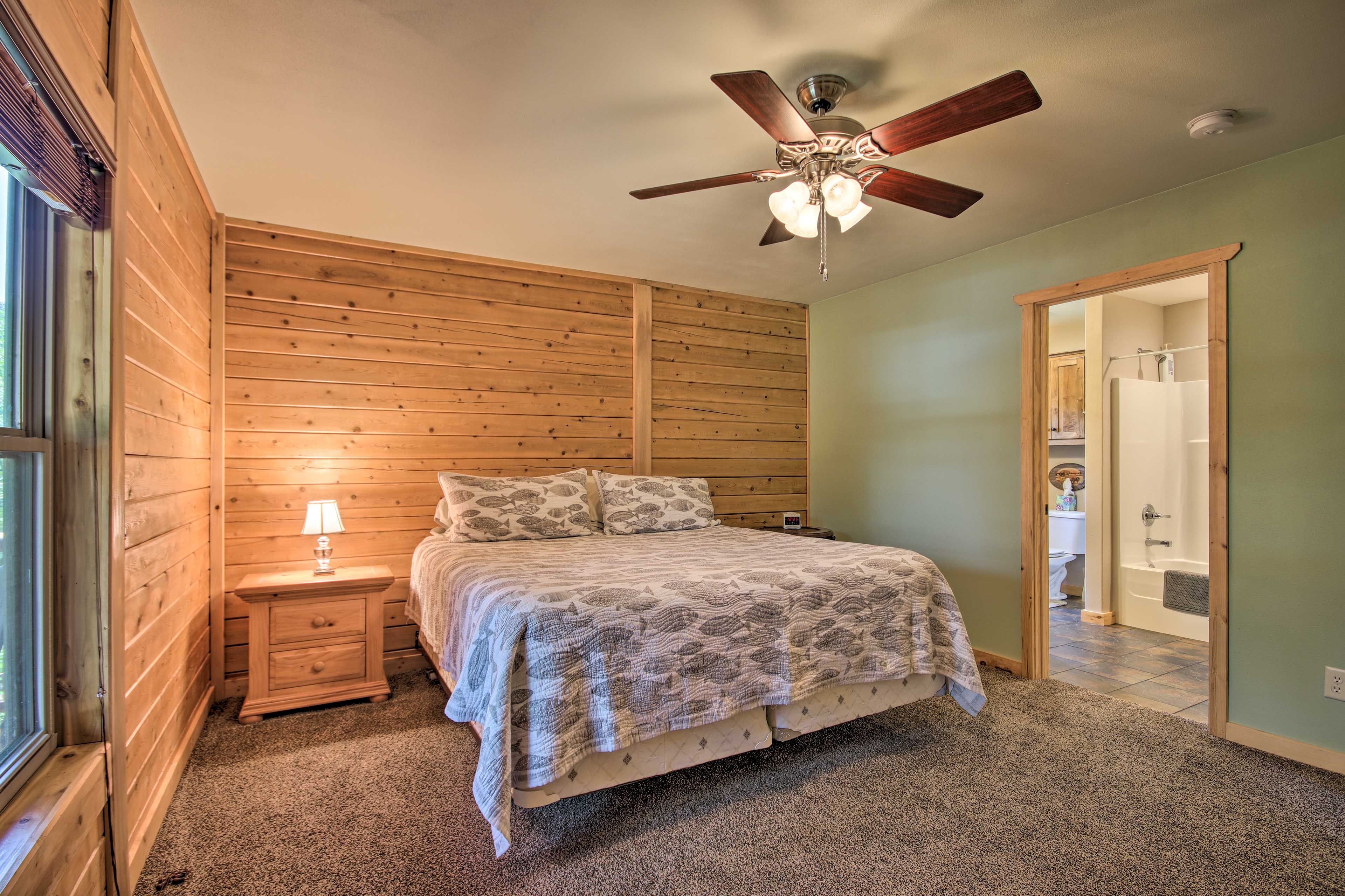 Bedroom 1 | En-Suite Bathroom