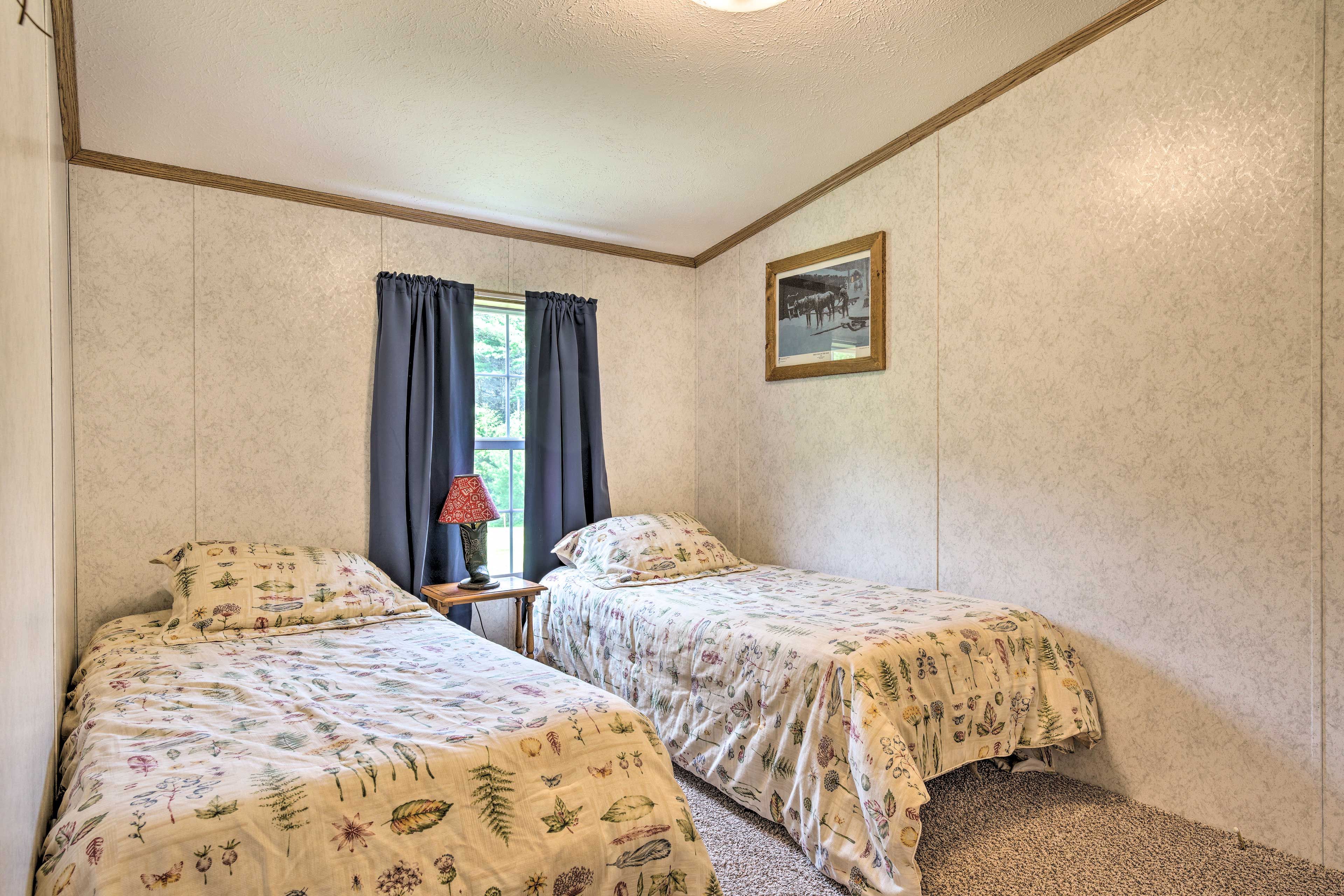 Bedroom 3 | 2 Twin Beds