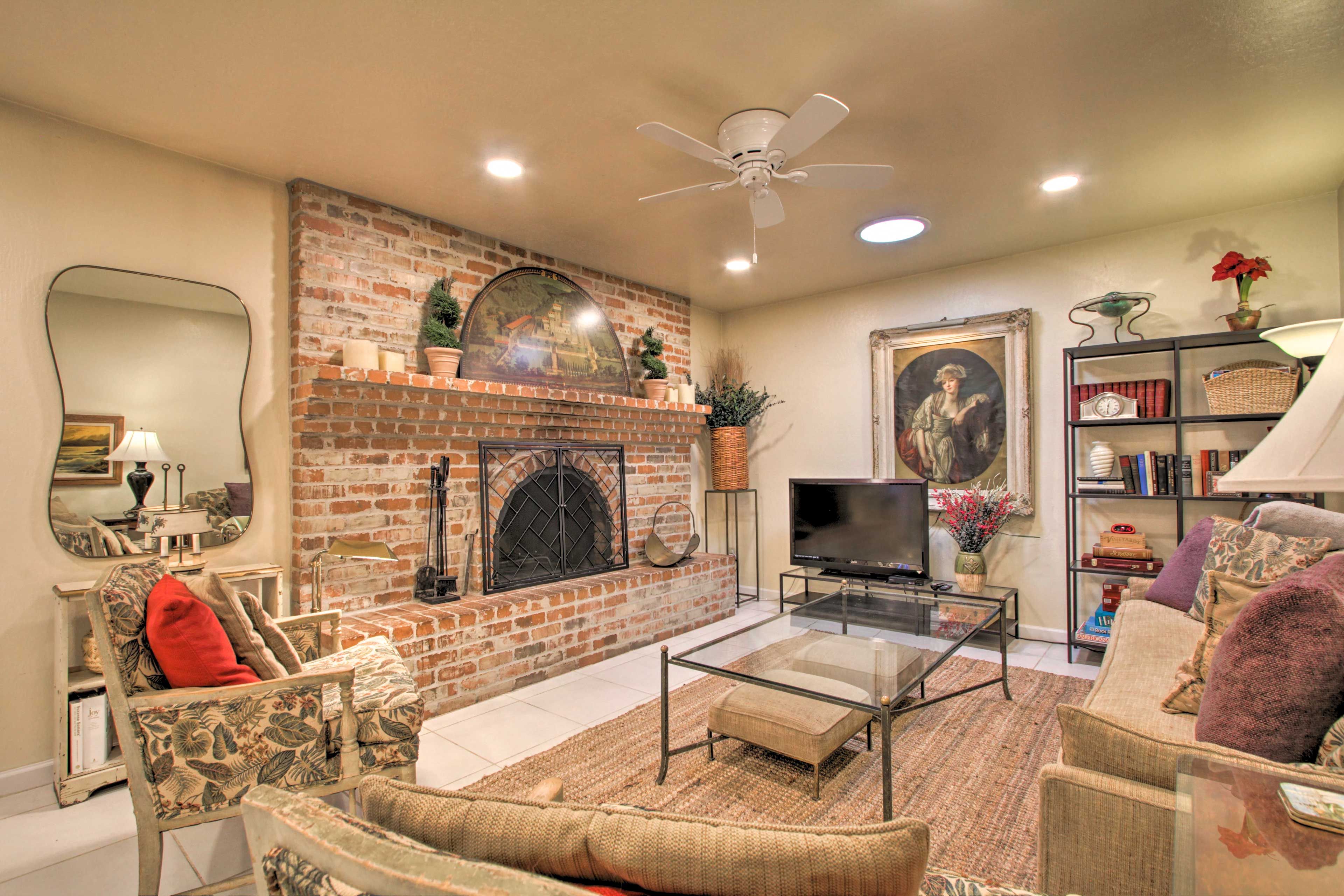 Living Room | Smart TV | Single-Story Home