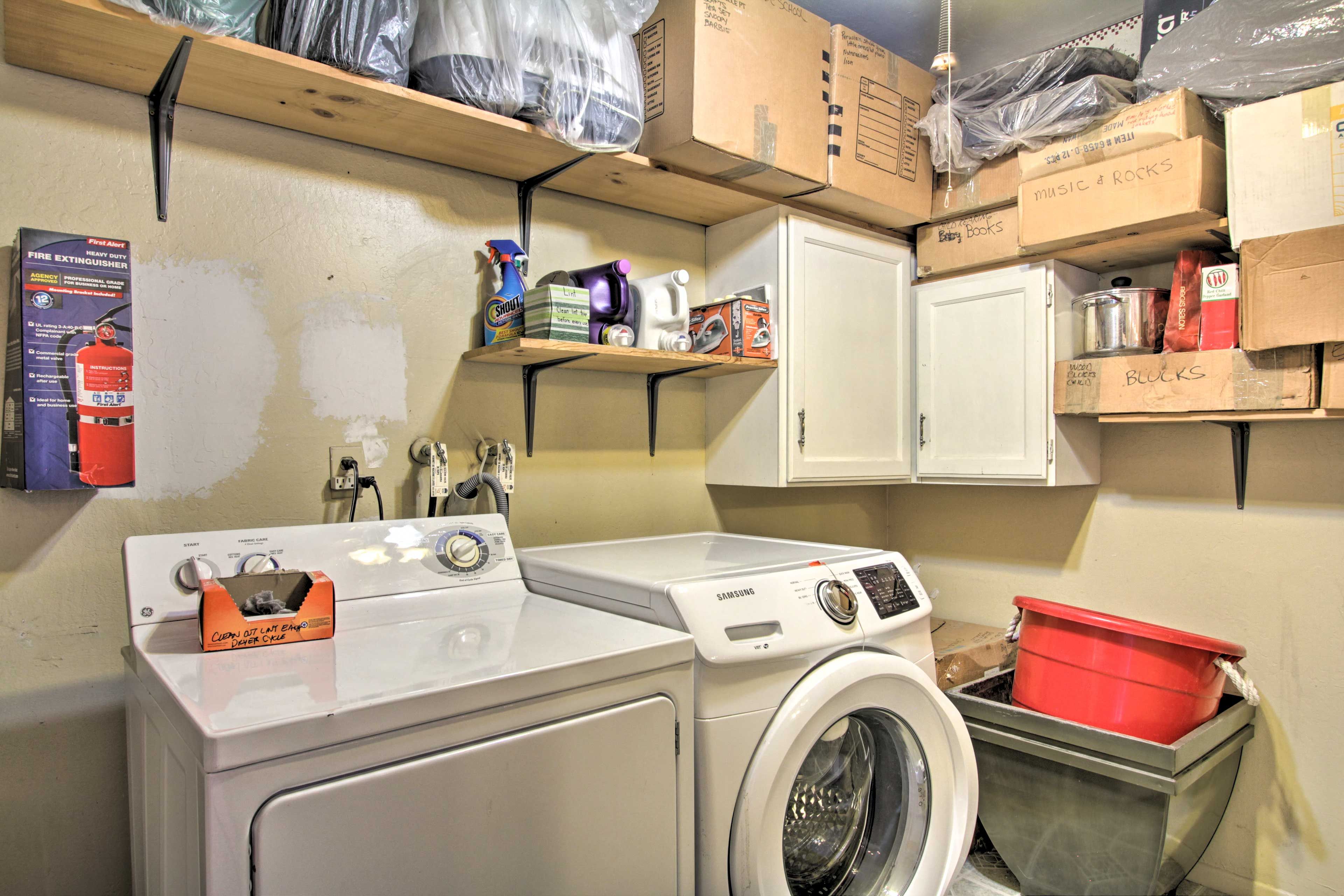 Laundry Room | Washer & Dryer