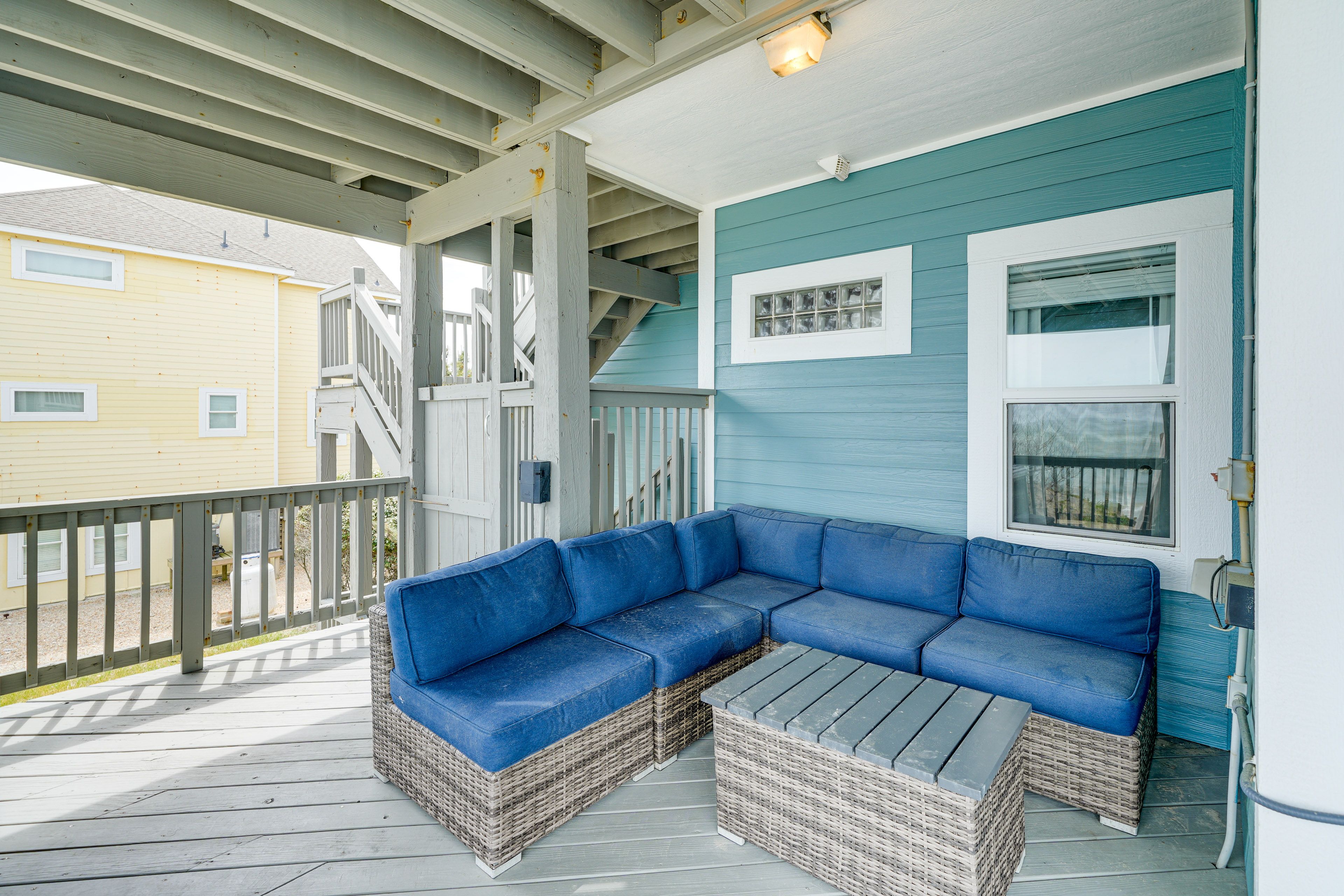 Lower Deck | Covered Private Hot Tub