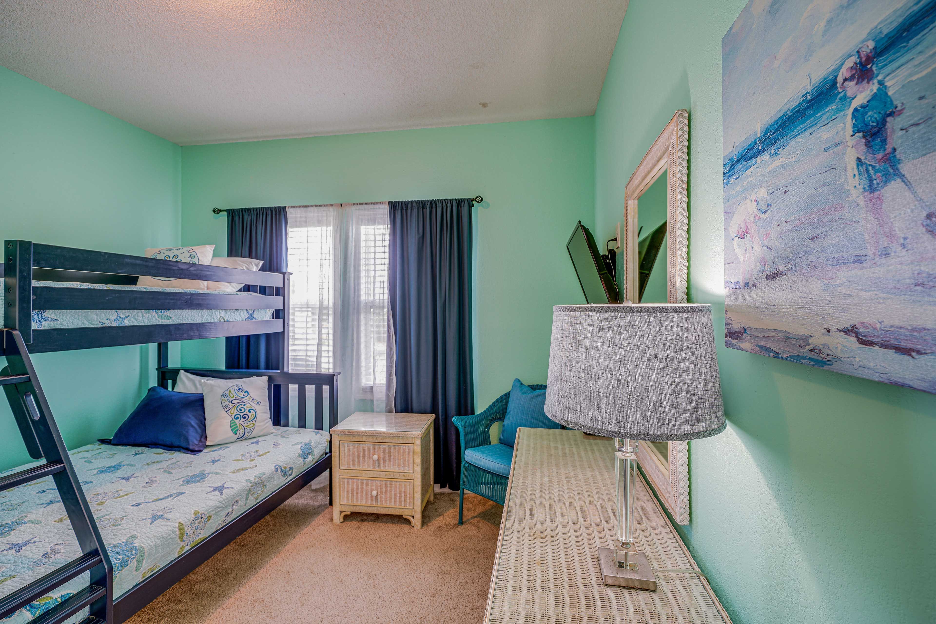 Bedroom 5 | 2nd Level | Twin/Full Bunk Bed
