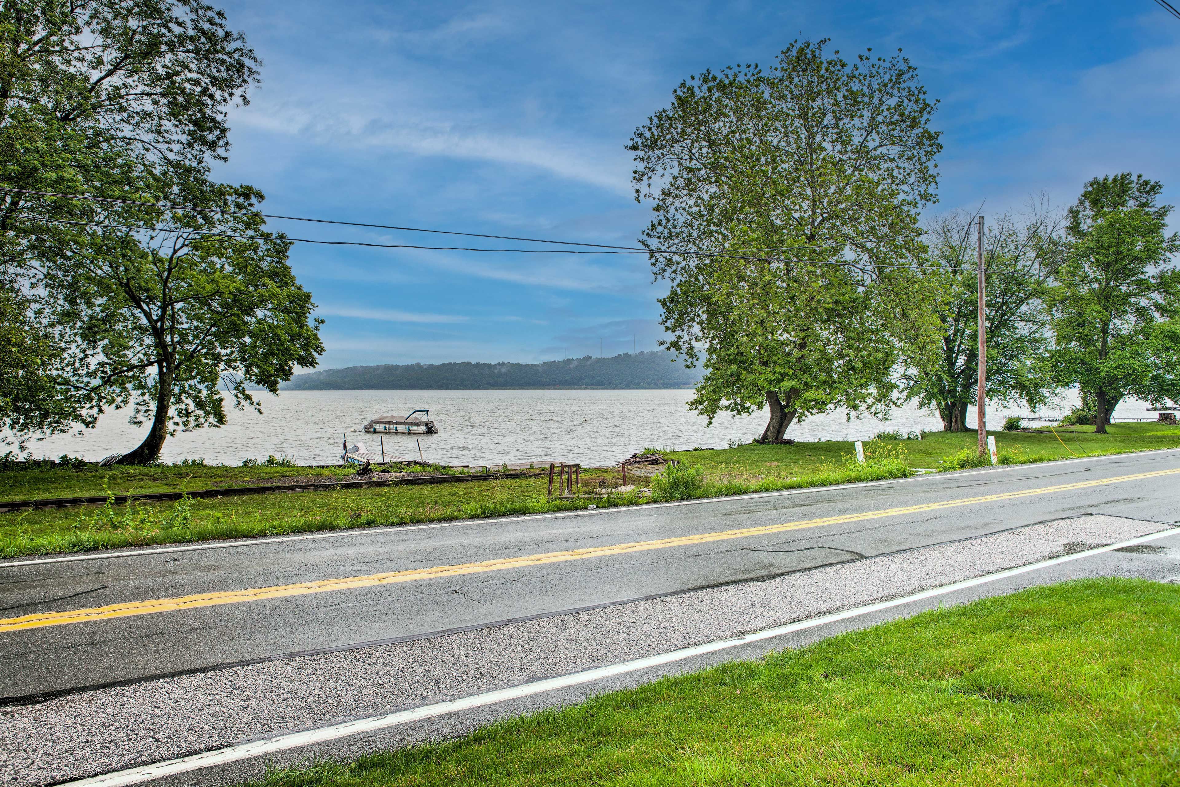 Steps to Susquehanna River | 3 Steps Required to Access | Pet Friendly