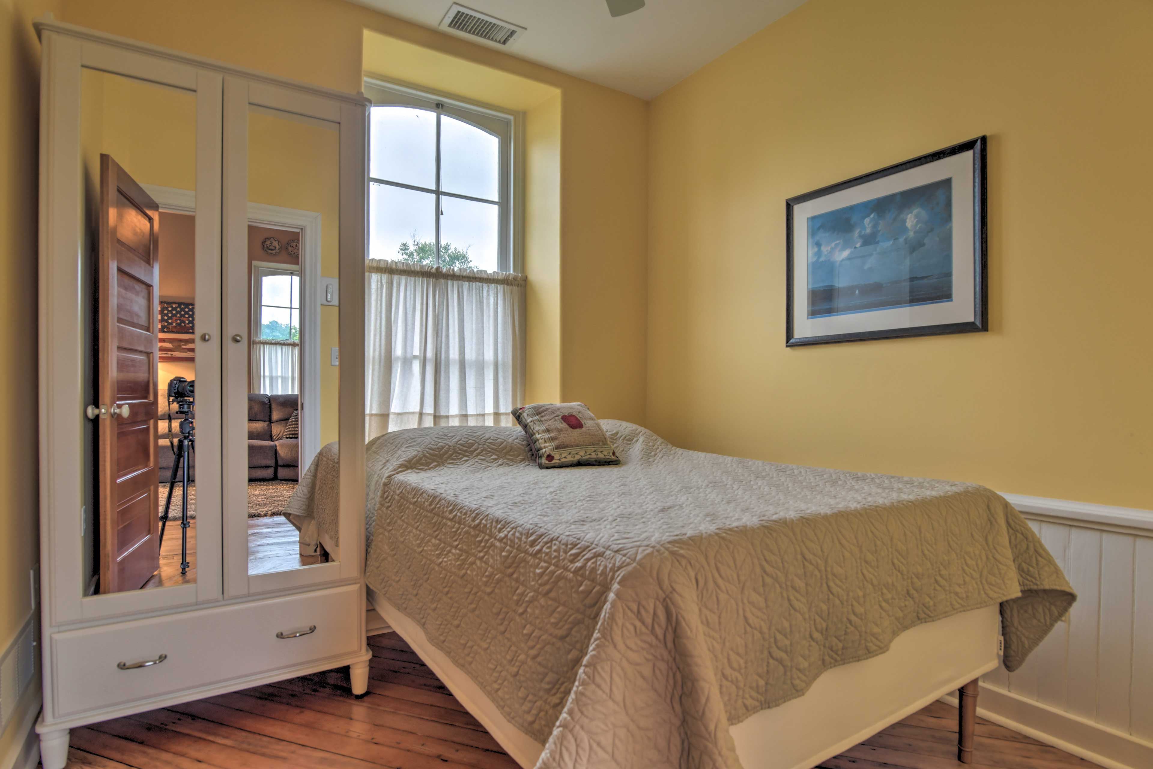 Bedroom 2 | Full Bed