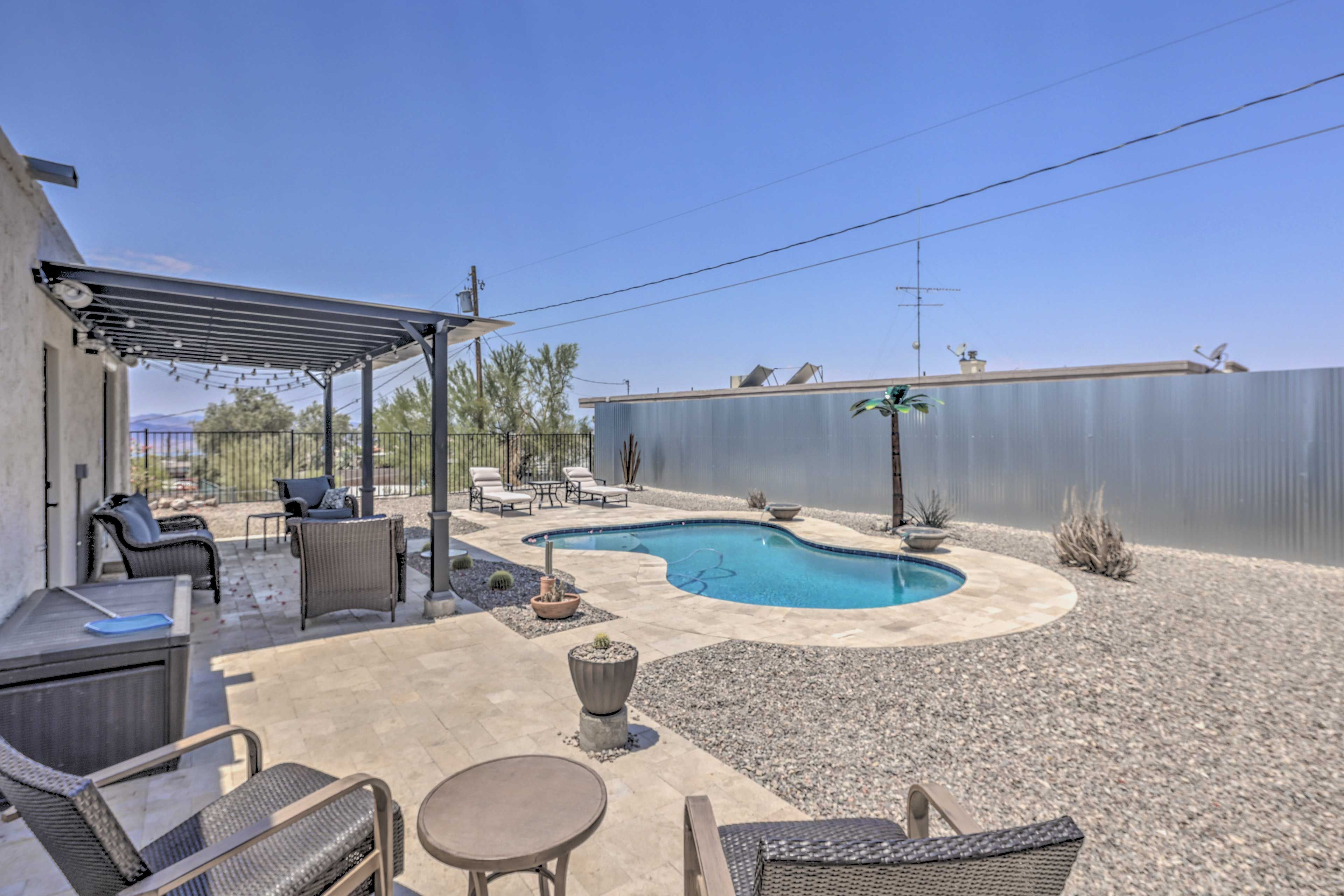 Furnished Patio | Dining Areas