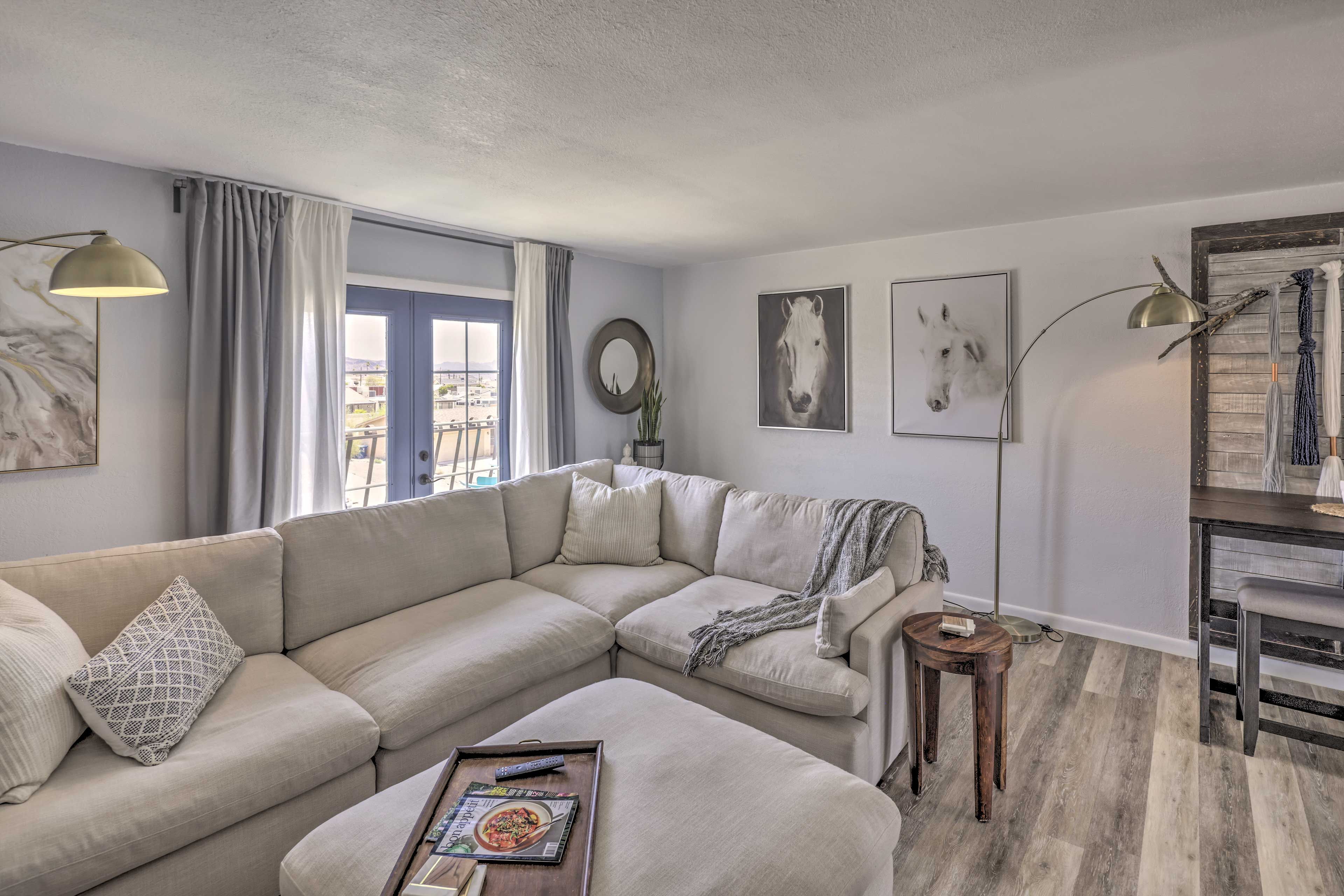 2nd Floor Living Room | Central Air Conditioning