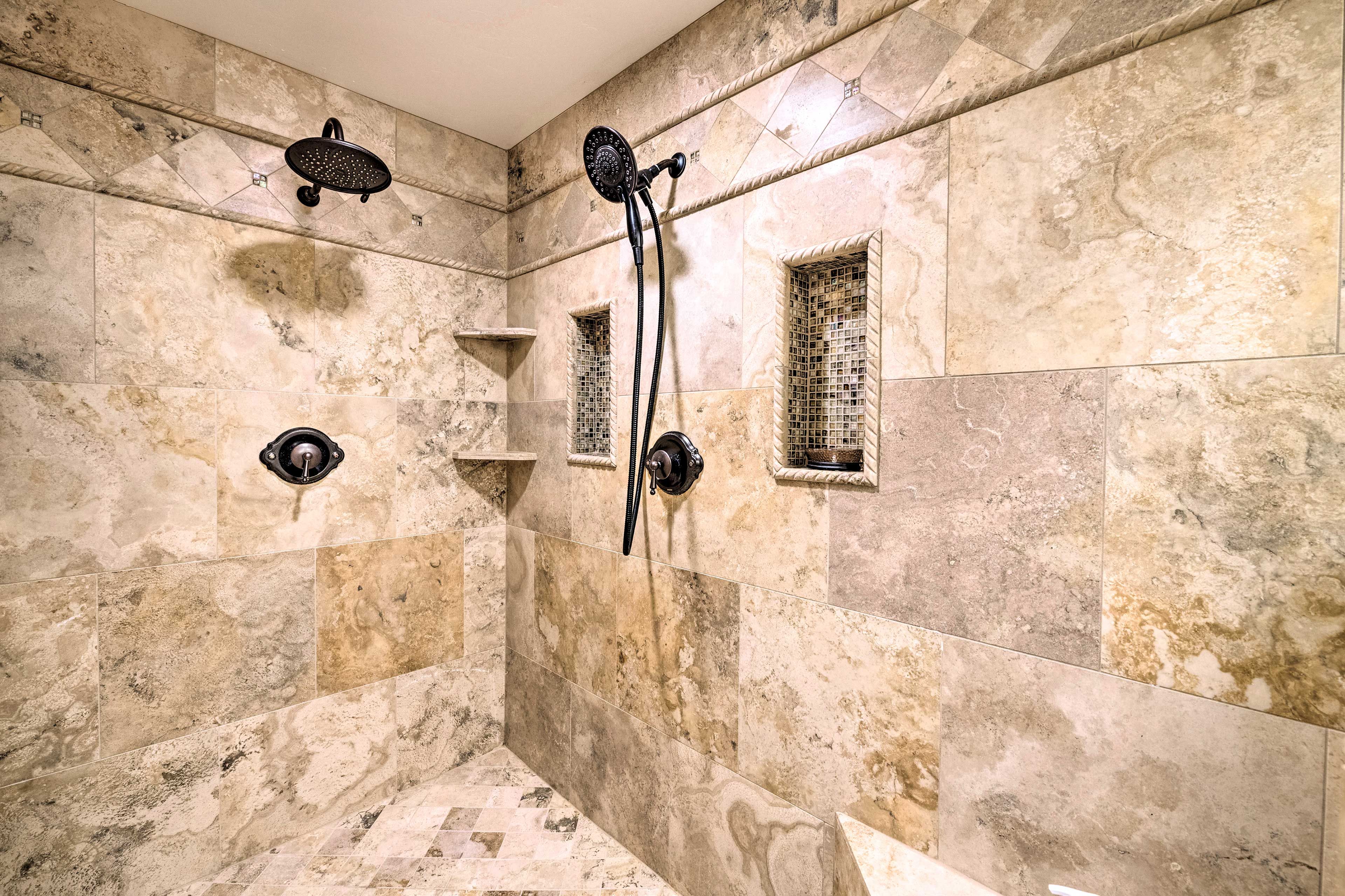 En-Suite Bathroom
