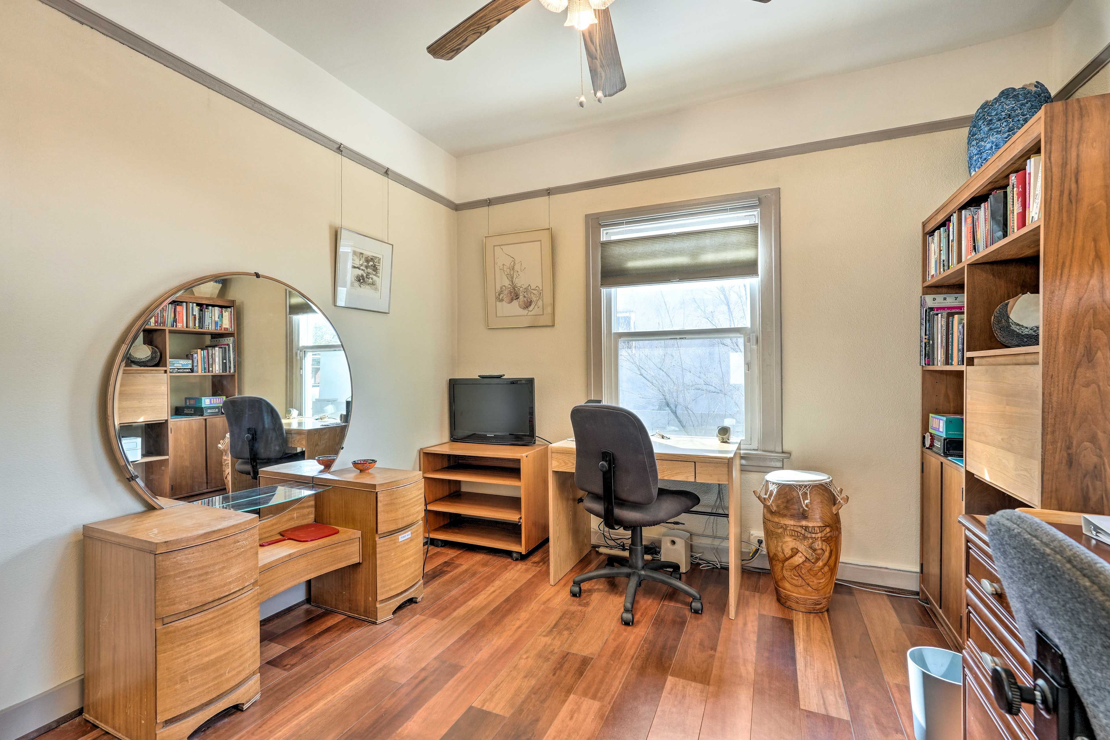 Office | 2 WFH Desks