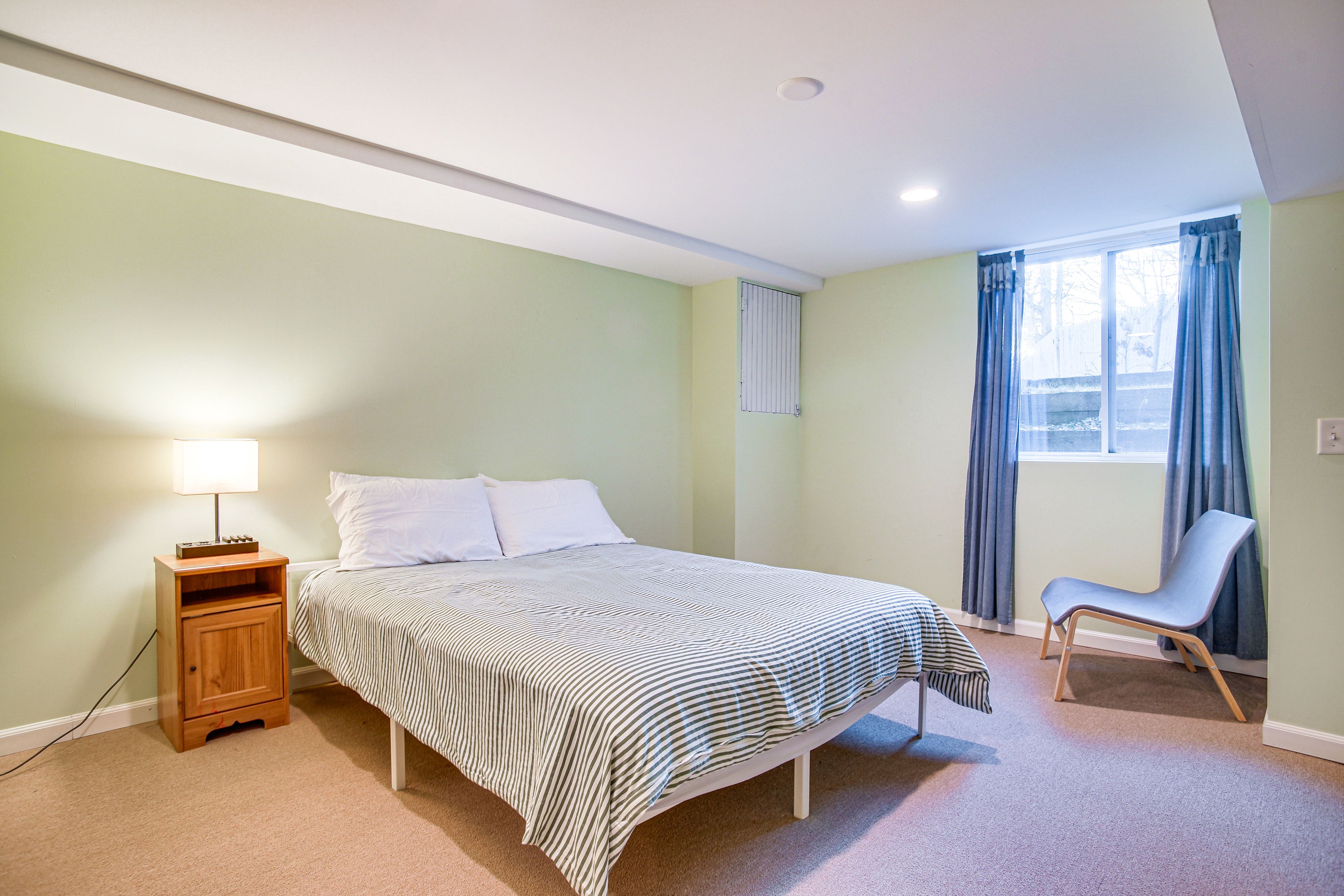 Bedroom 4 | Queen Bed | Basement Level