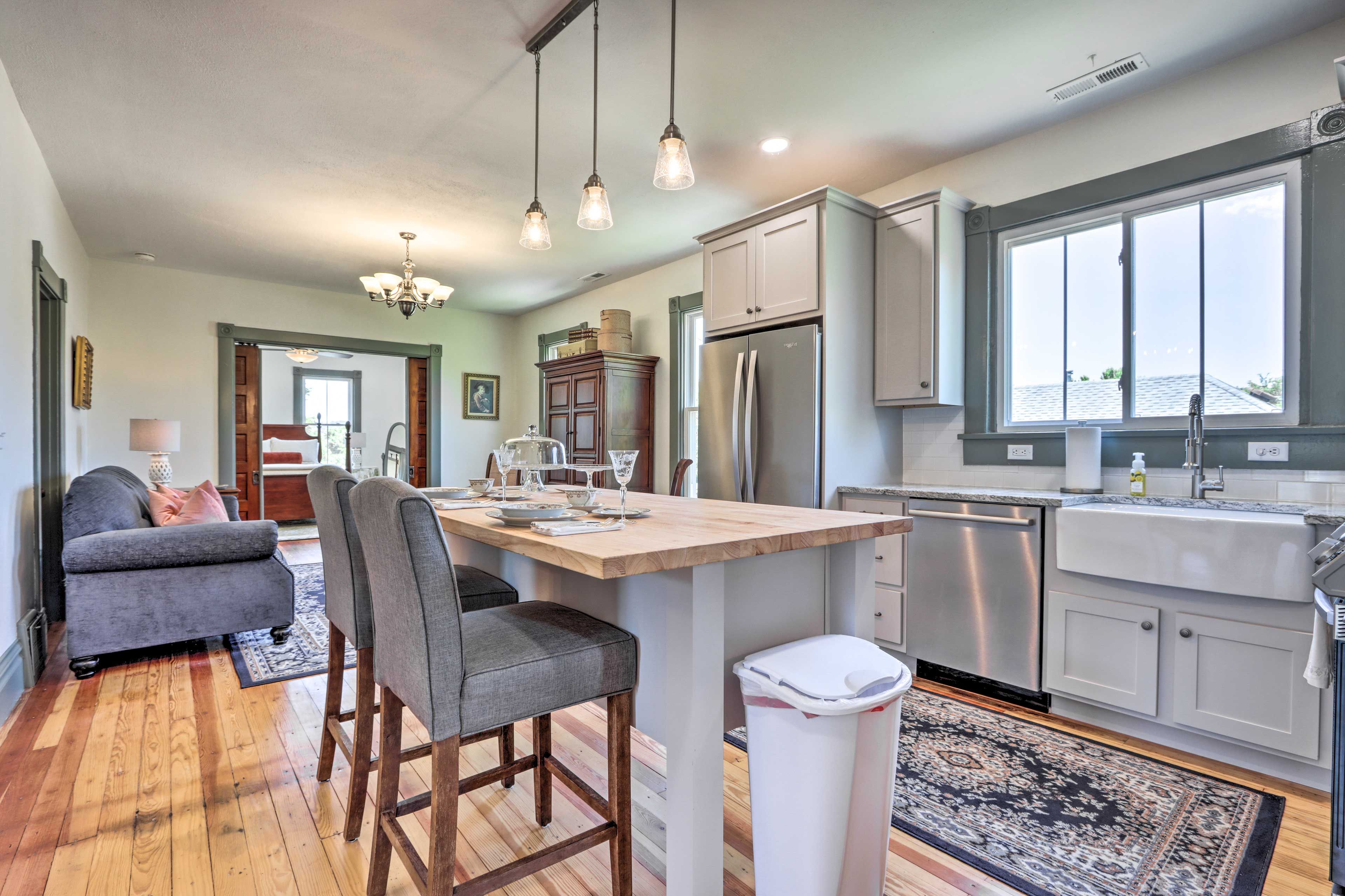 Kitchen | Stainless Steel Appliances | Cooking Basics
