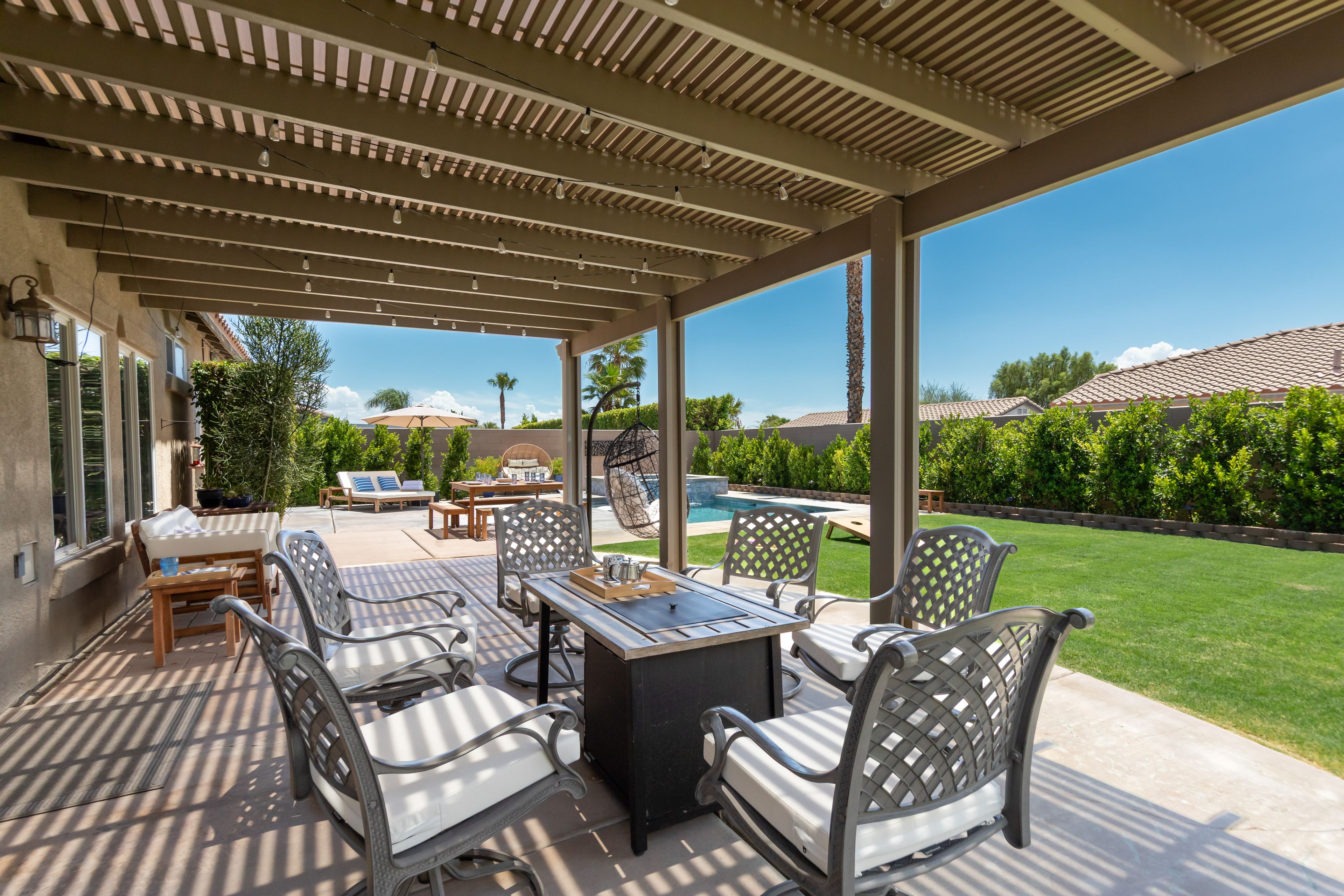 Covered Patio w/ Outdoor Seating | Gas Grill | Fire Pit