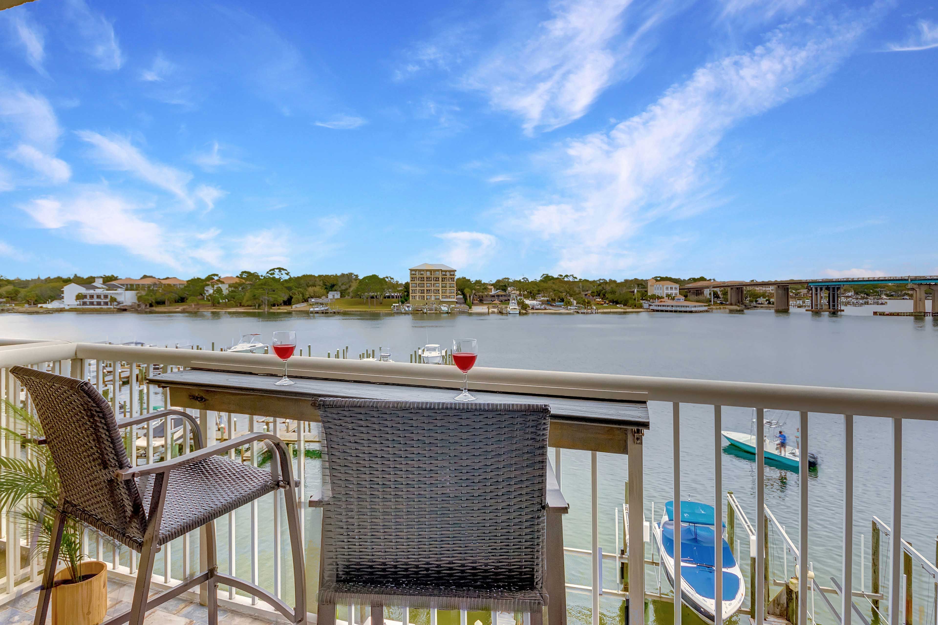 Private Balcony | Marina Views